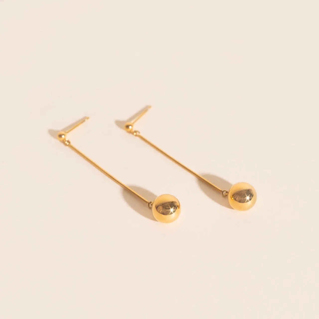 Ball Hammered Bar Stud Earrings sold by Modcloth product image thumbnail 2