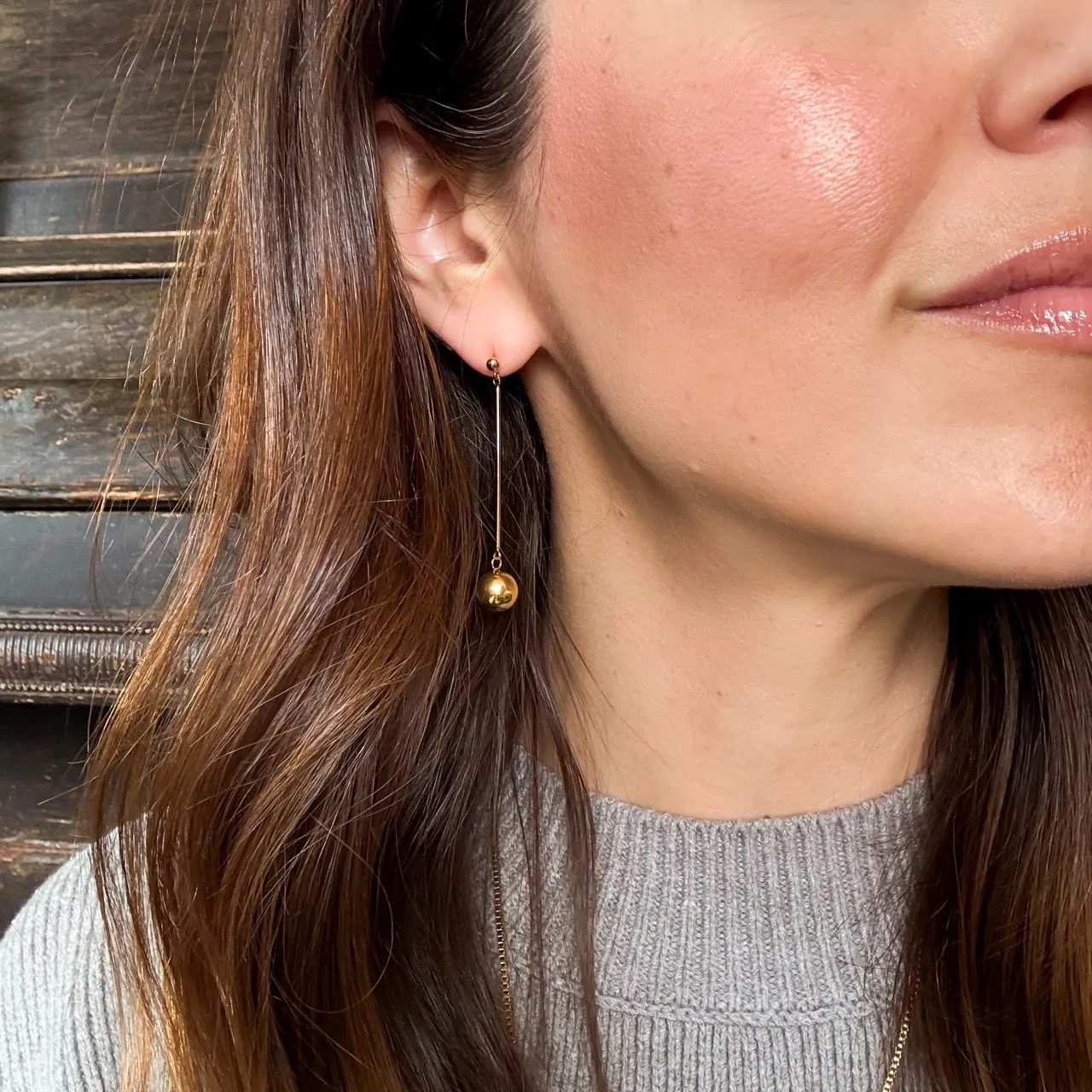 Ball Hammered Bar Stud Earrings sold by Modcloth product image thumbnail 5