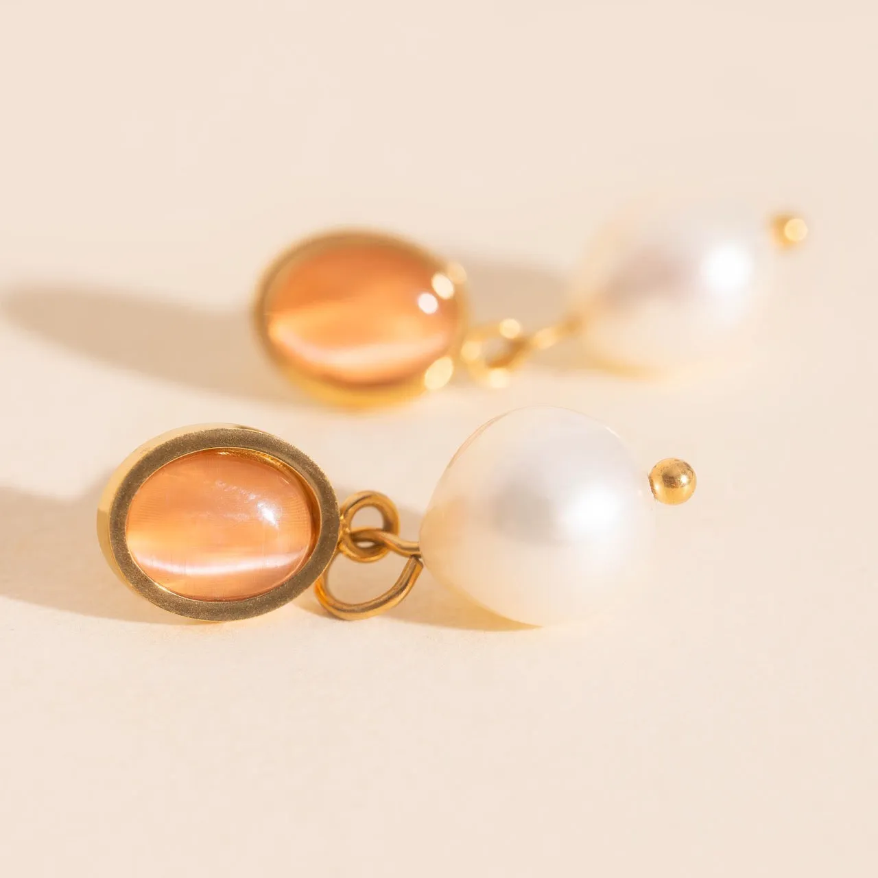 Elizabeth Taylor Stud Earrings sold by Modcloth product image thumbnail 4