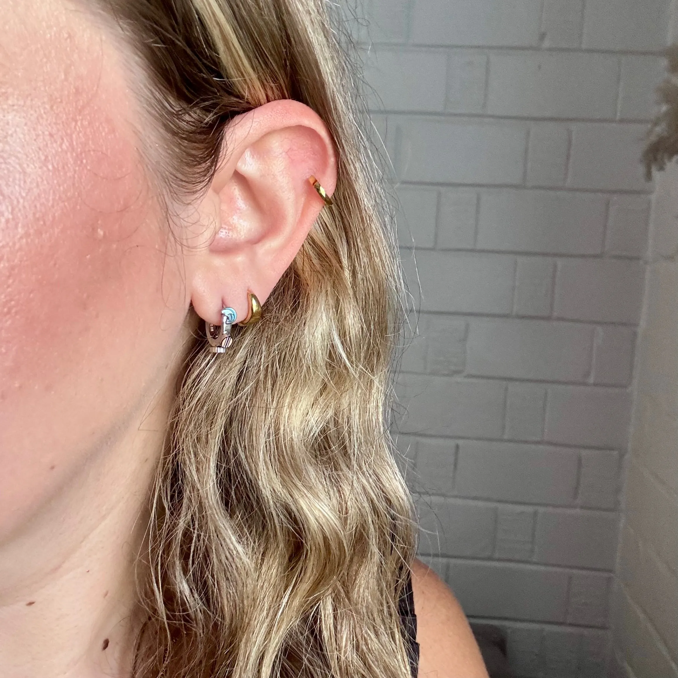Beach 3D Huggie Hoop Earrings sold by Modcloth product image thumbnail 3