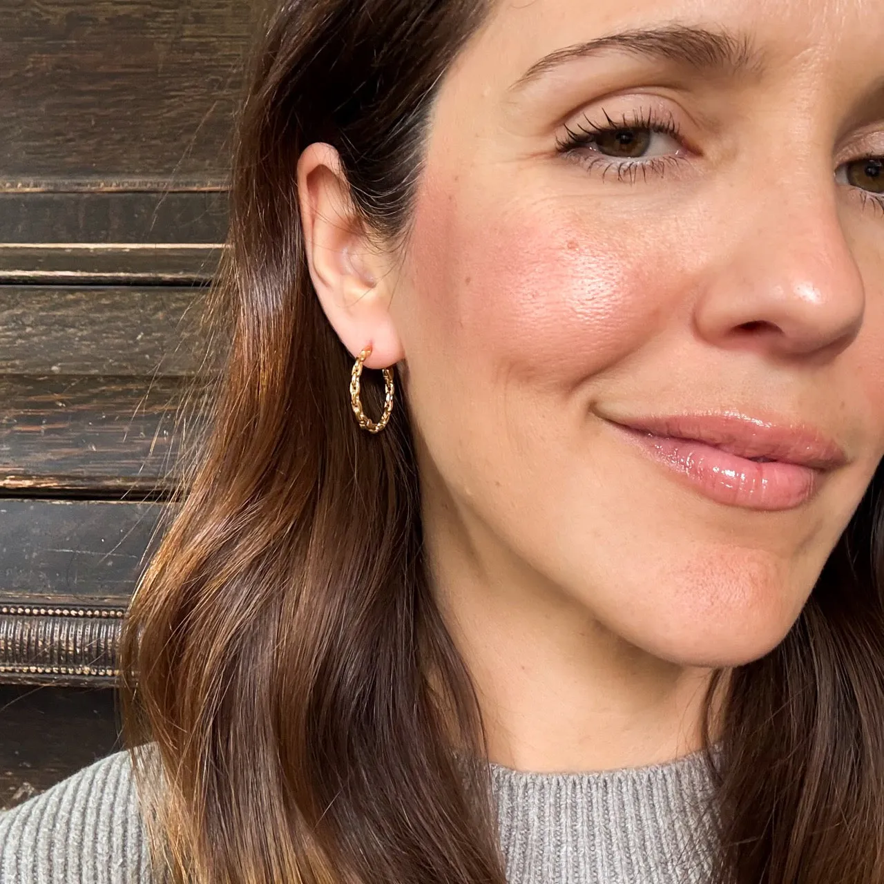 Chain Huggie Hoop Earrings sold by Modcloth product image thumbnail 3