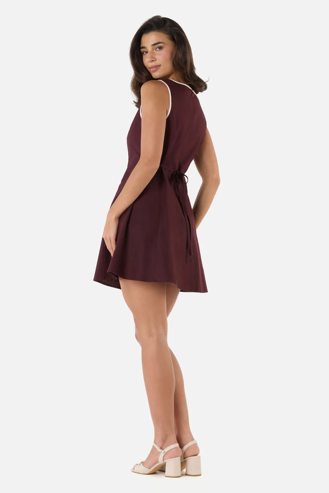 Bailey Contrast Mini Dress sold by Modcloth product image thumbnail 5