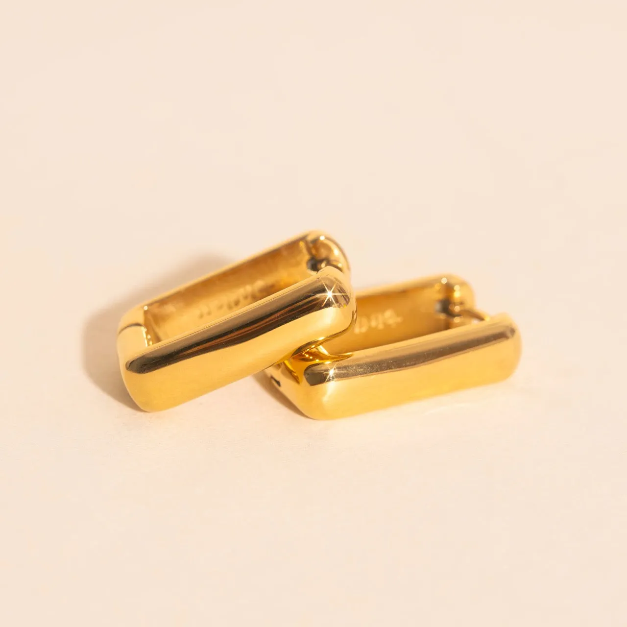 Chunky Rounded Rectangle Huggie Hoop Earrings sold by Modcloth product image thumbnail 2