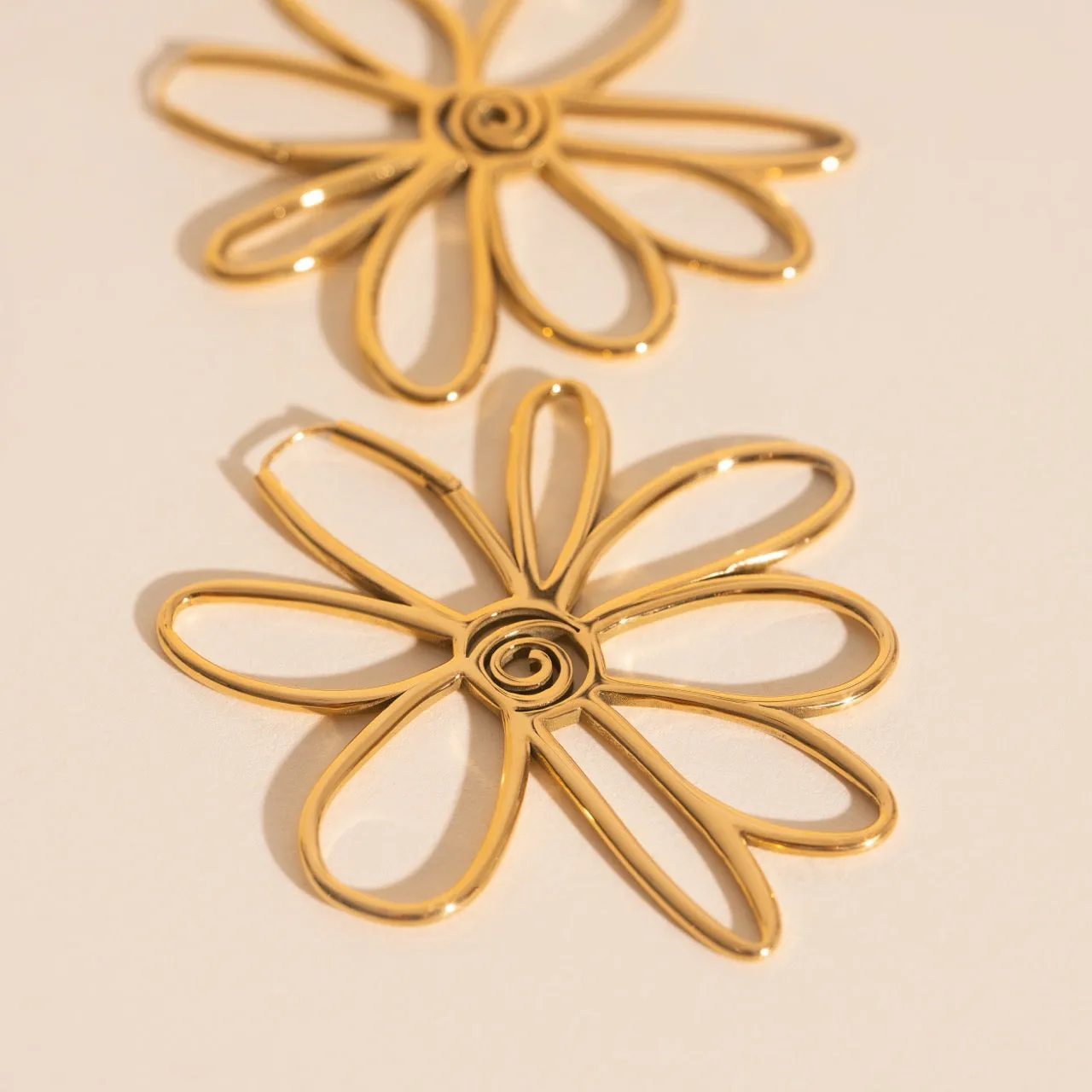 Jumbo Wire Floral Huggie Hoop Earrings sold by Modcloth product image thumbnail 5