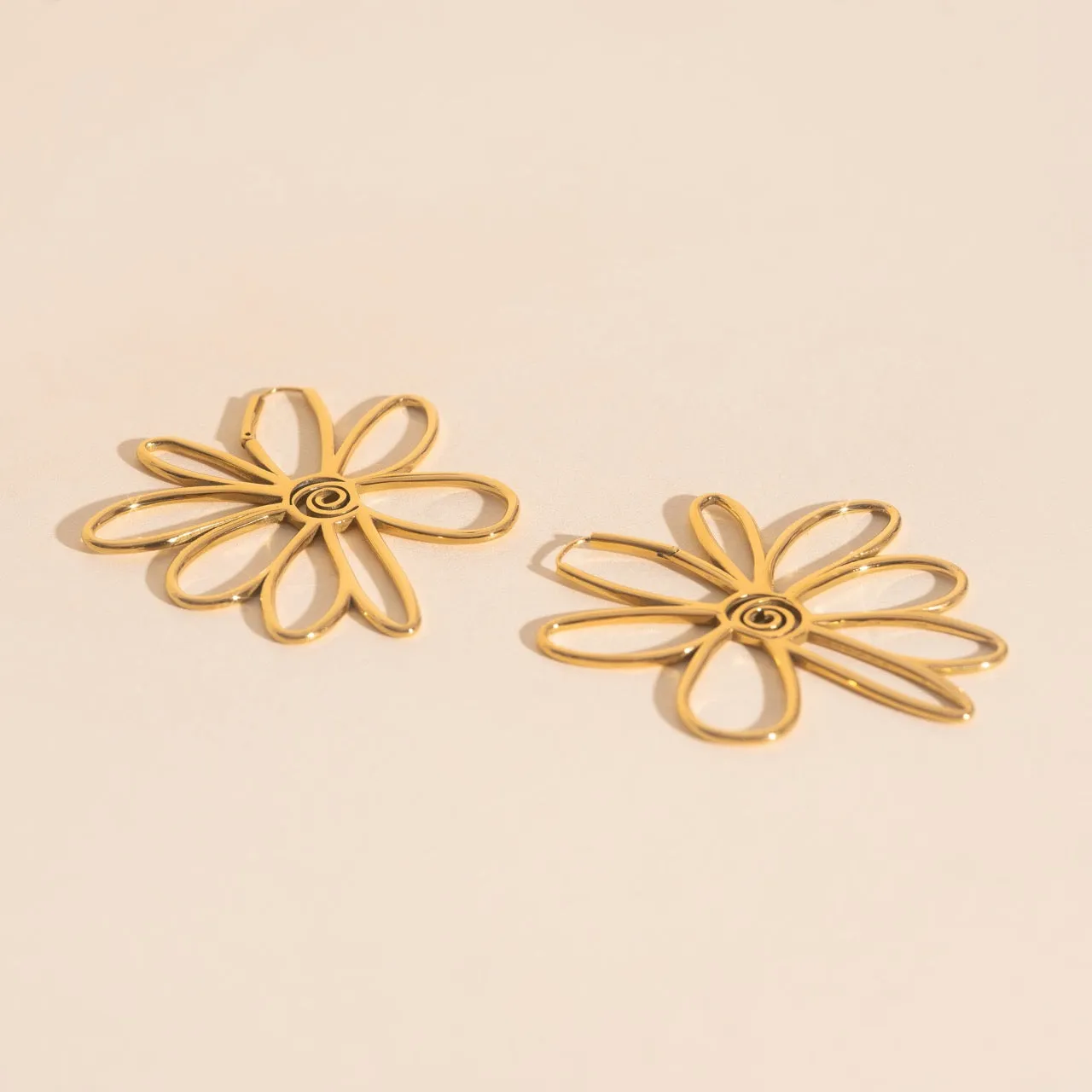 Jumbo Wire Floral Huggie Hoop Earrings sold by Modcloth product image thumbnail 3