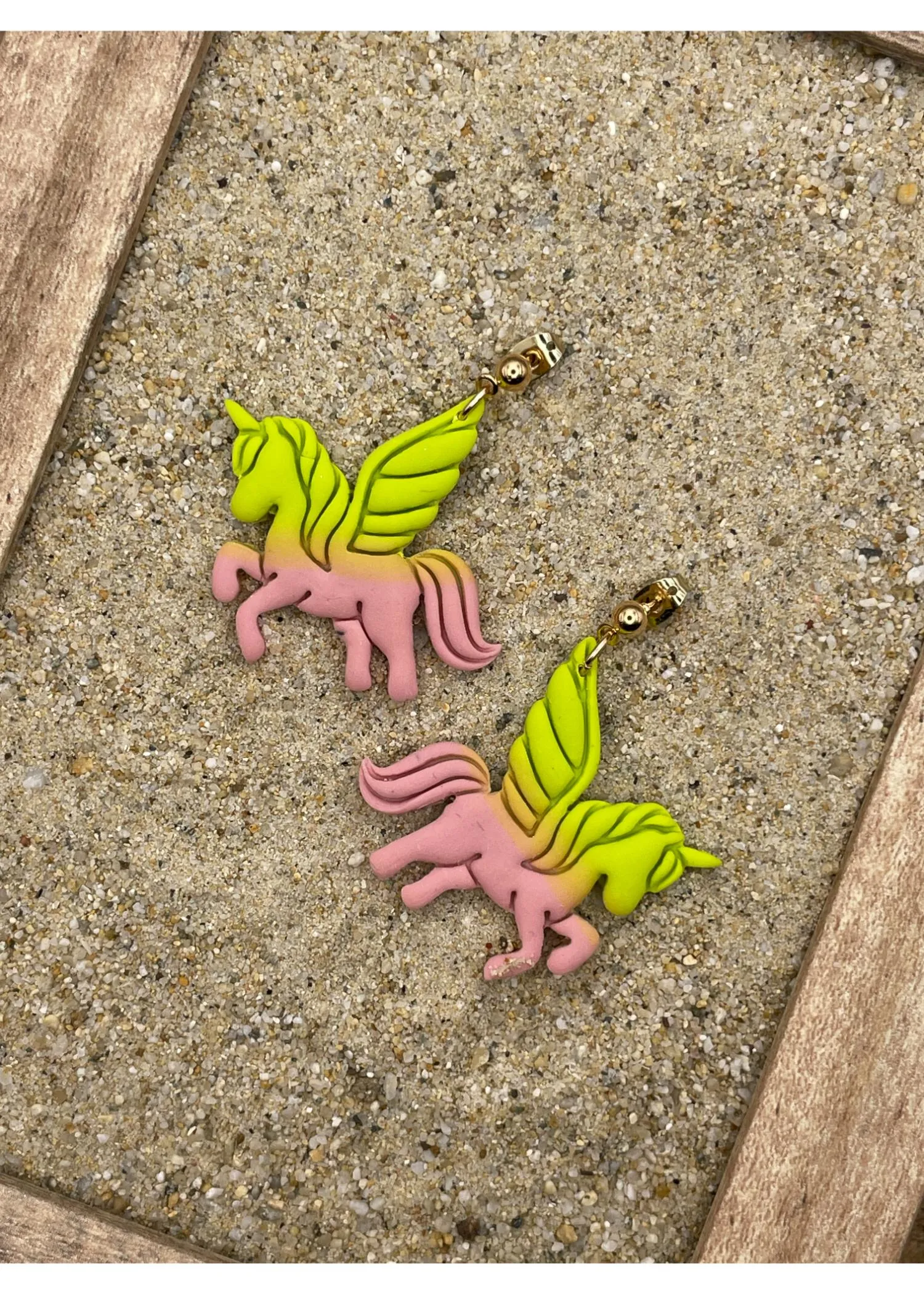 Unicorn Ombre Dangle Earrings - Pink sold by Modcloth product image thumbnail 4