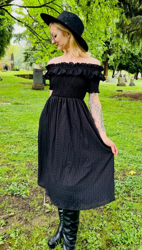 Hilda - Dark Plaid Cottage Dress made by Modcloth
