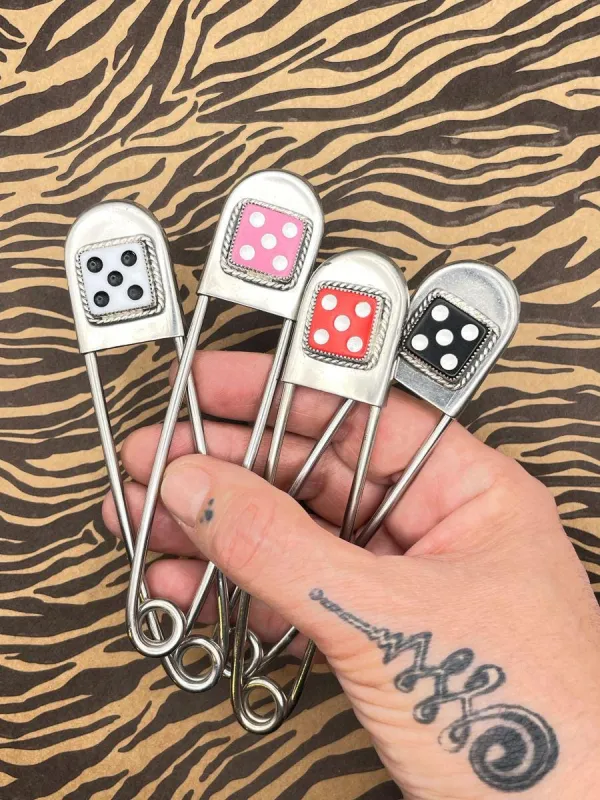 Zipper - Jumbo Safety Pin Keychain Black Dice #5 made by Modcloth