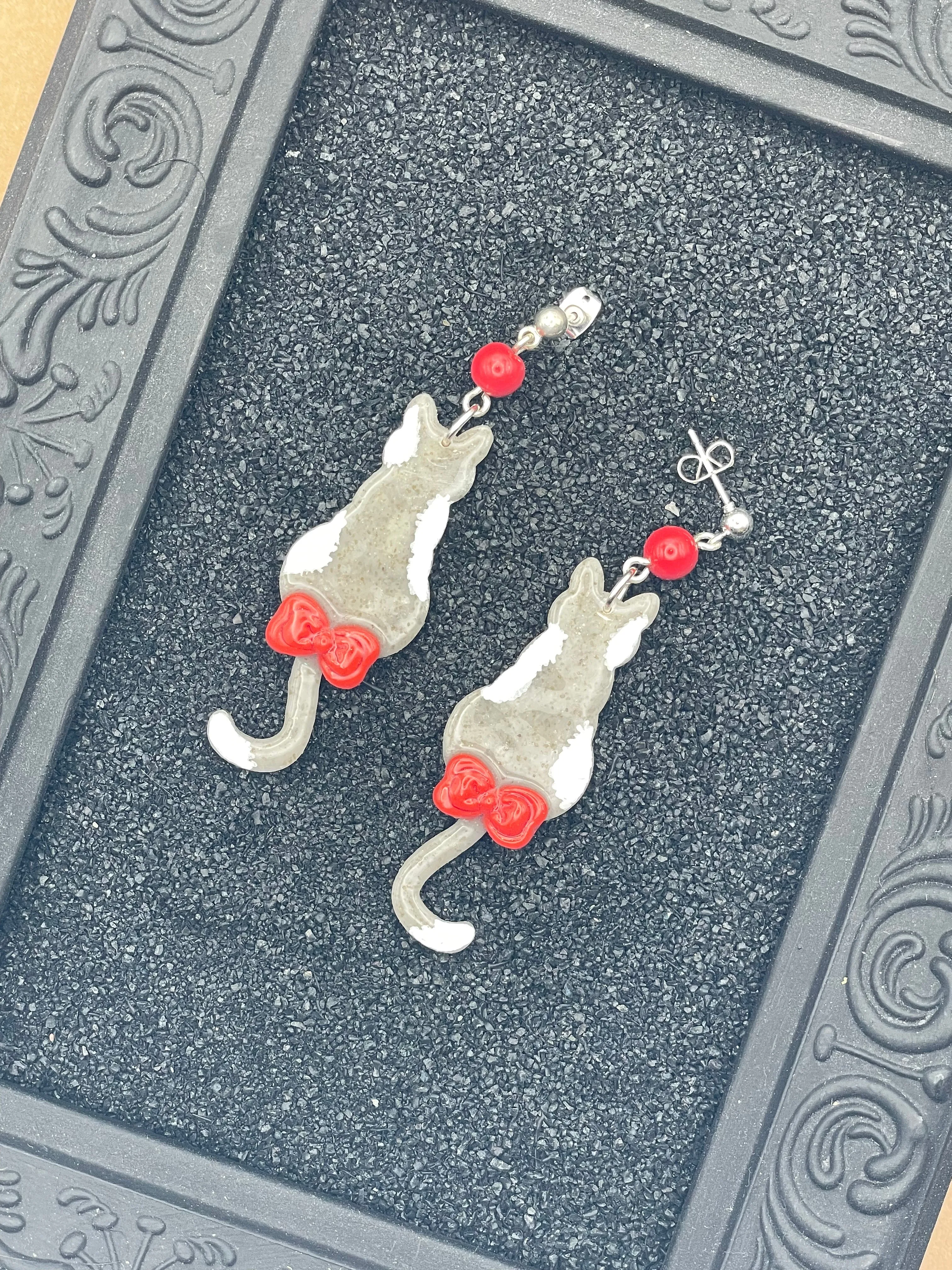 Cat Lover - Grey Kitty with Red Bow Earrings: Handmade, Polymer Clay sold by Modcloth product image thumbnail 3