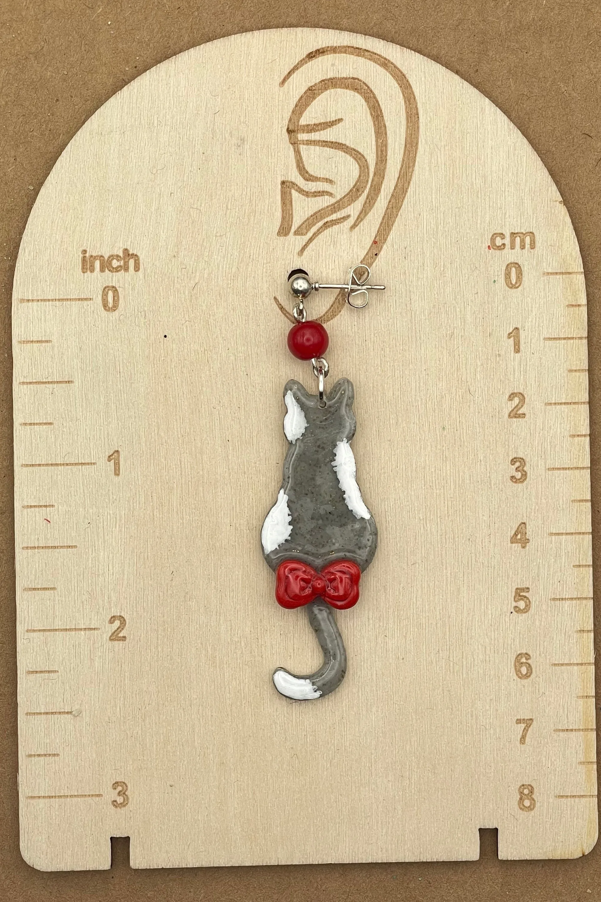 Cat Lover - Grey Kitty with Red Bow Earrings: Handmade, Polymer Clay sold by Modcloth product image thumbnail 2