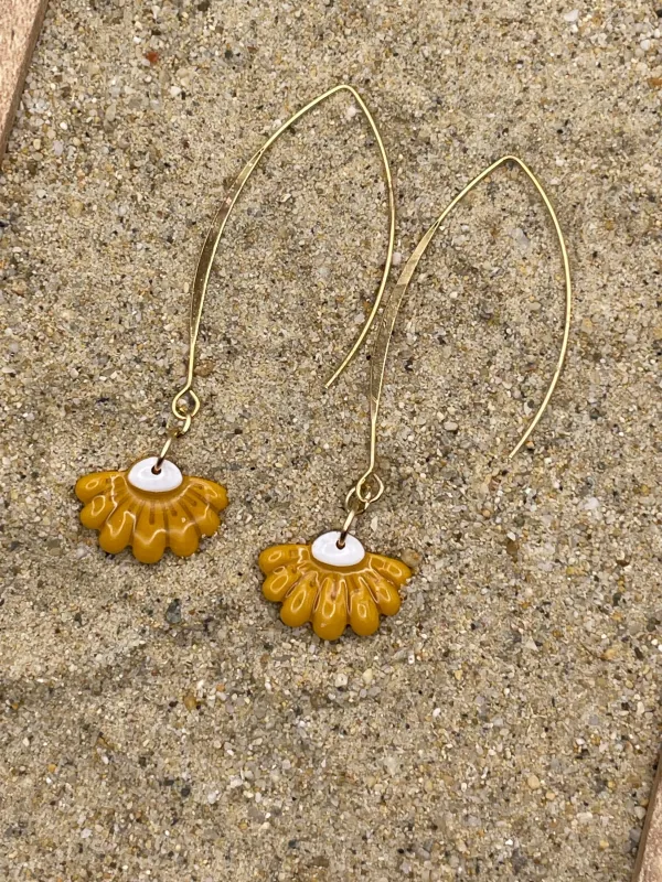 Spring Fling - Yellow Daisy Flower Dangly Earrings: Handmade Polymer Clay made by Modcloth