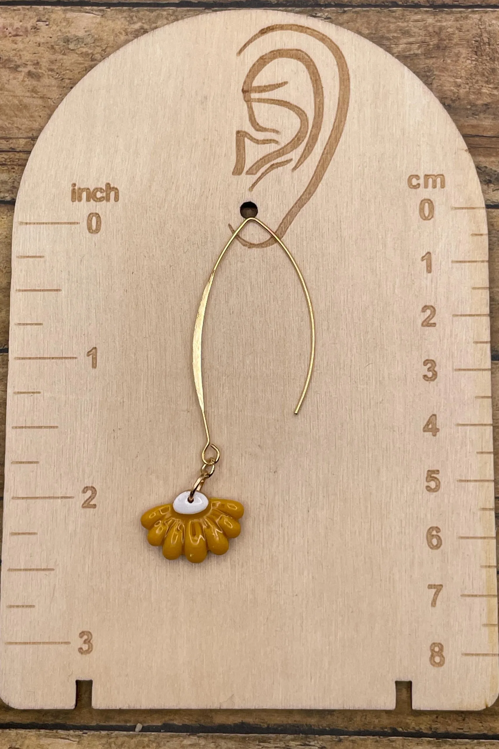 Spring Fling - Yellow Daisy Flower Dangly Earrings: Handmade Polymer Clay sold by Modcloth product image thumbnail 2