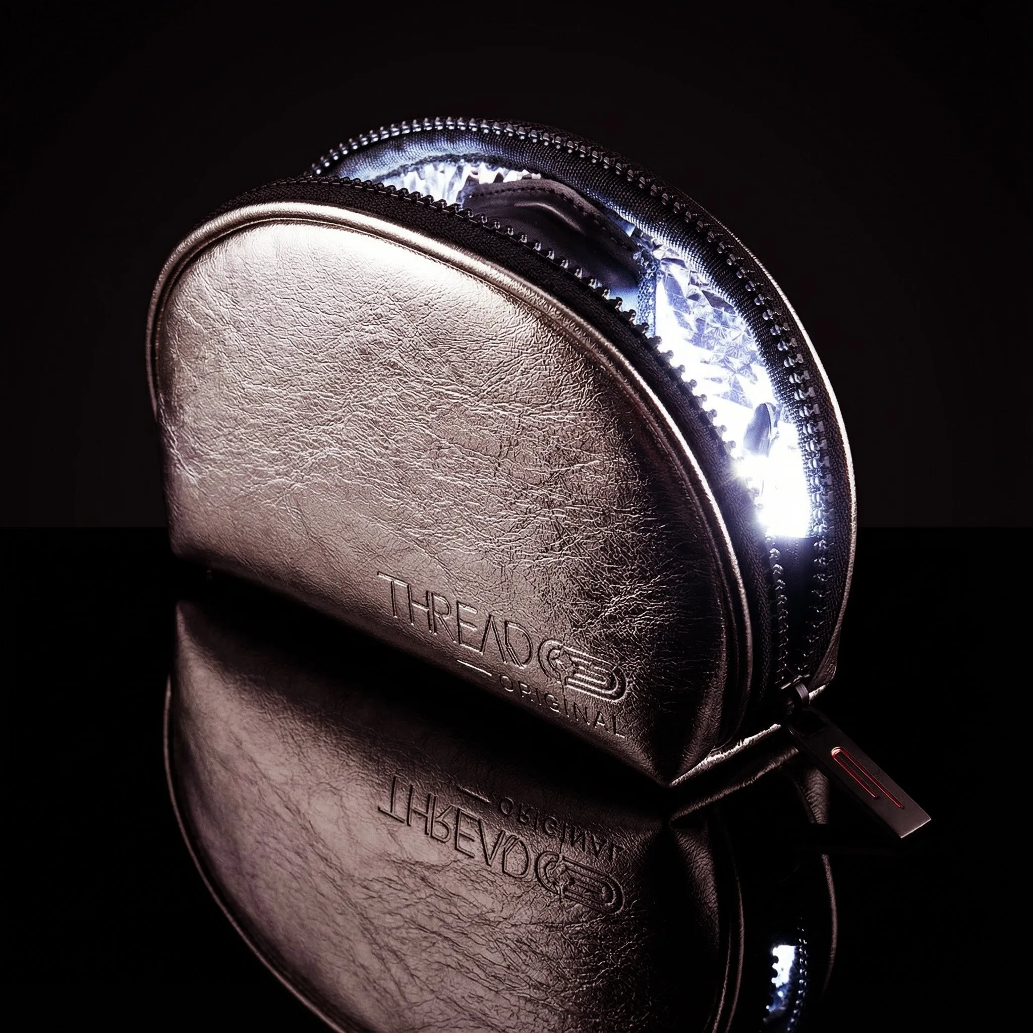 Luna Get Lit Light Up Makeup Bag - Fizz sold by Modcloth product image thumbnail 2