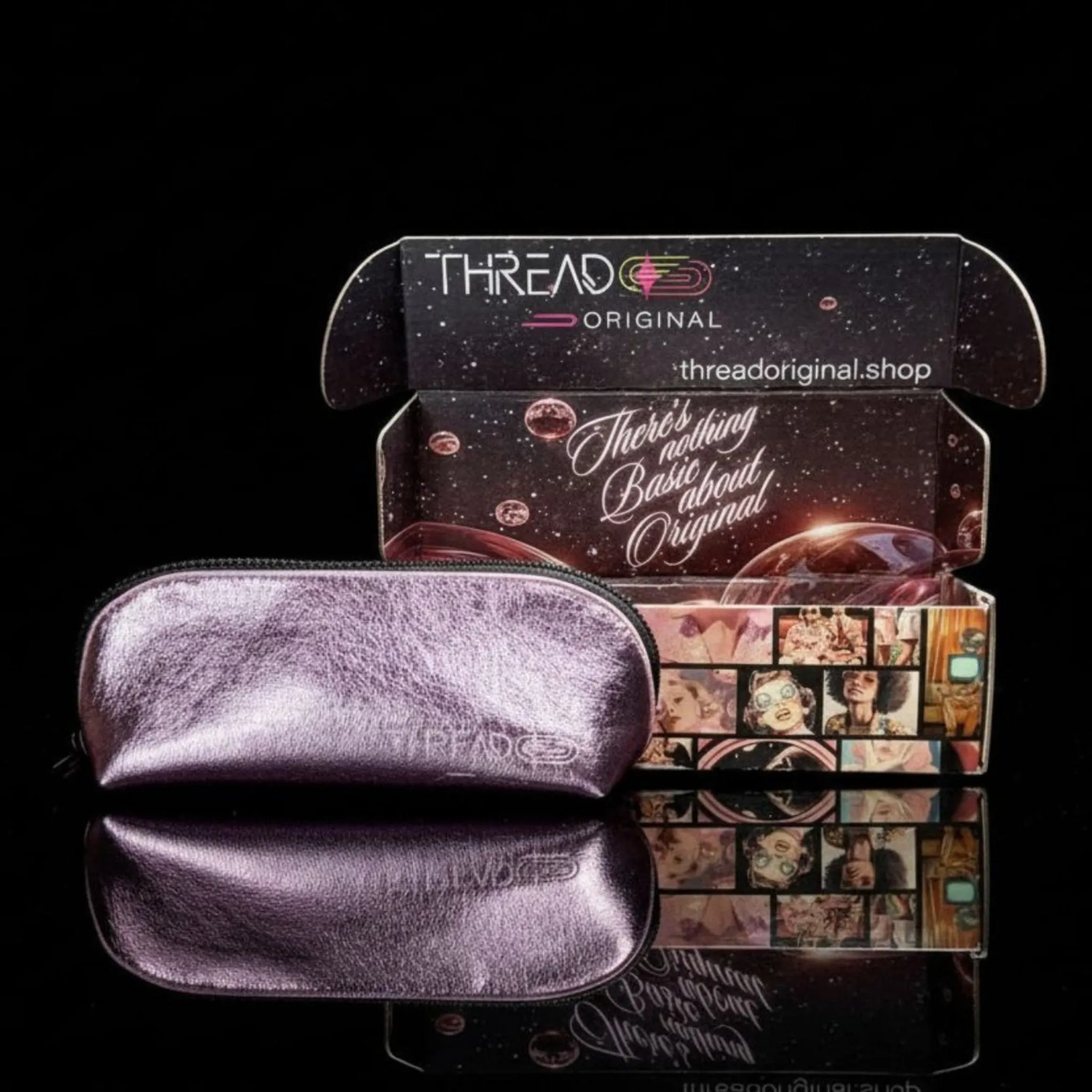 Lyra Insulated Makeup Bag - Pink sold by Modcloth product image thumbnail 2