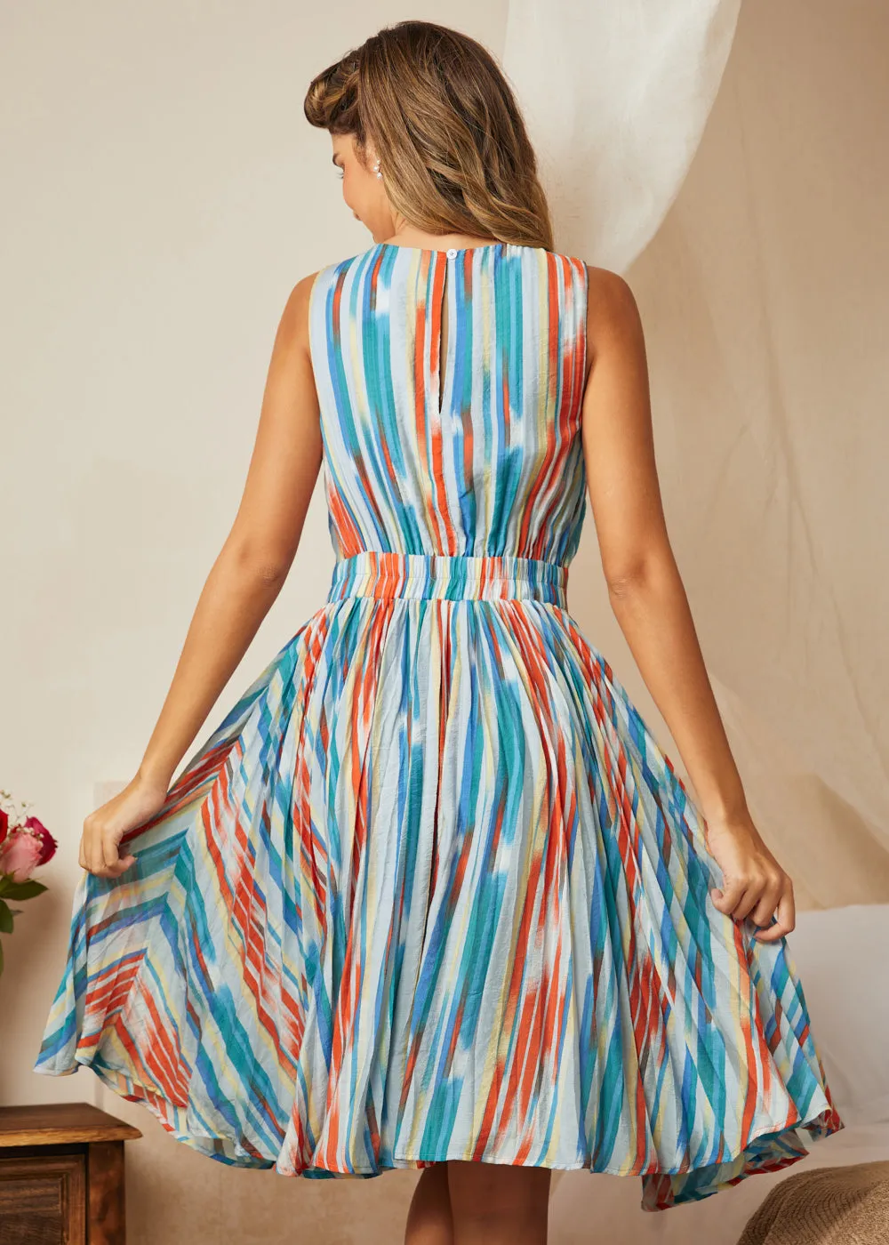 The Soda Pop Stroll Dress sold by Modcloth product image thumbnail 5