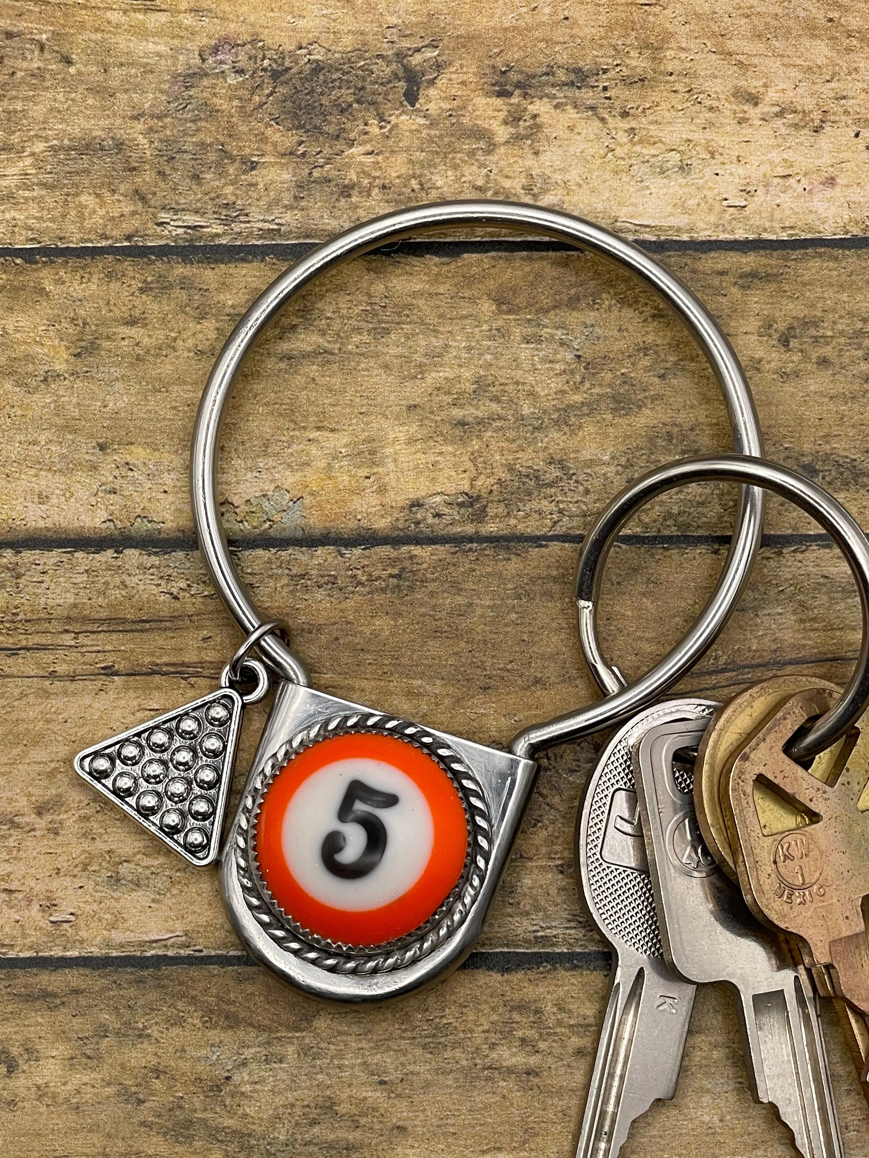 Seth - Round Keychain with Billiard Ball #5 Detail sold by Modcloth product image thumbnail 2