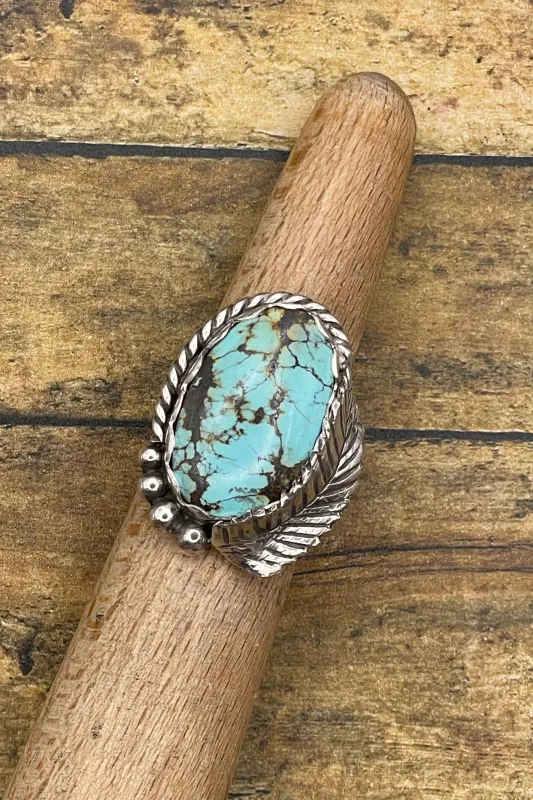 Barbara - Turquoise Oval Ring with Feather Detail made by Modcloth