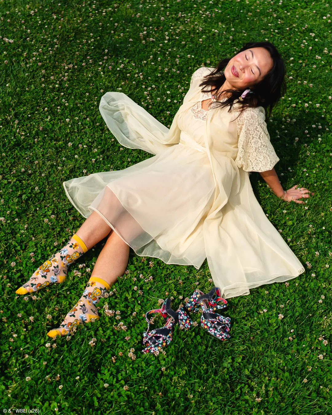 Tweety Floral Sheer Crew Sock sold by Modcloth product image thumbnail 4