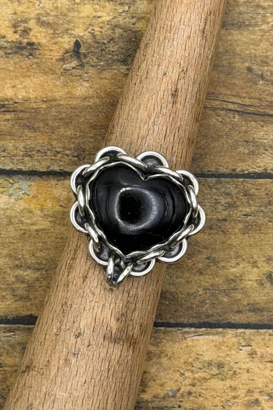 Daliah - Black Onyx Heart Ring with Chain Detail made by Modcloth