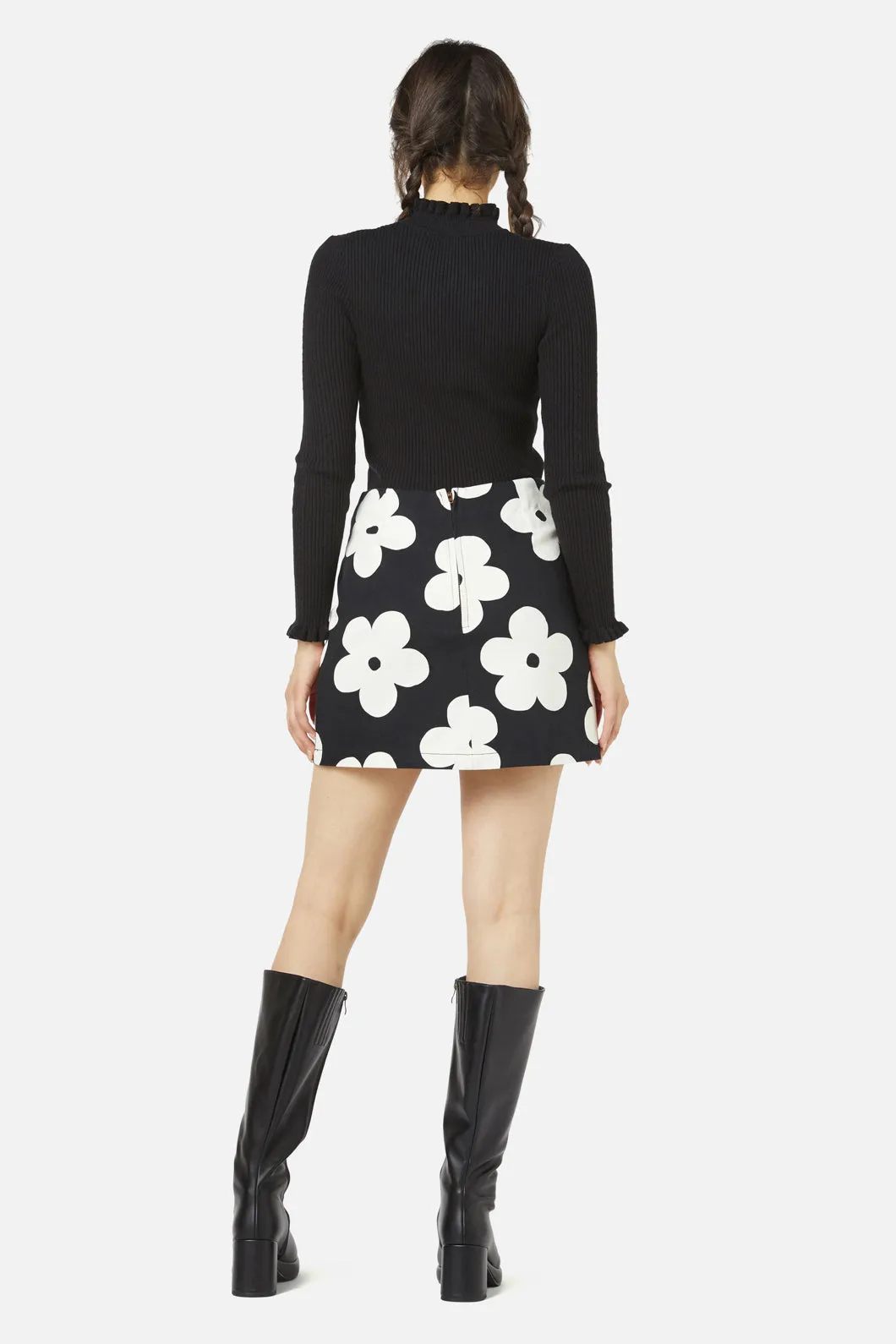 Gigi Daisy Skirt sold by Modcloth product image thumbnail 5