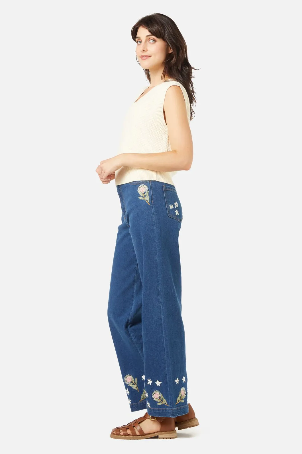 Avery Knit Vest sold by Modcloth product image thumbnail 4