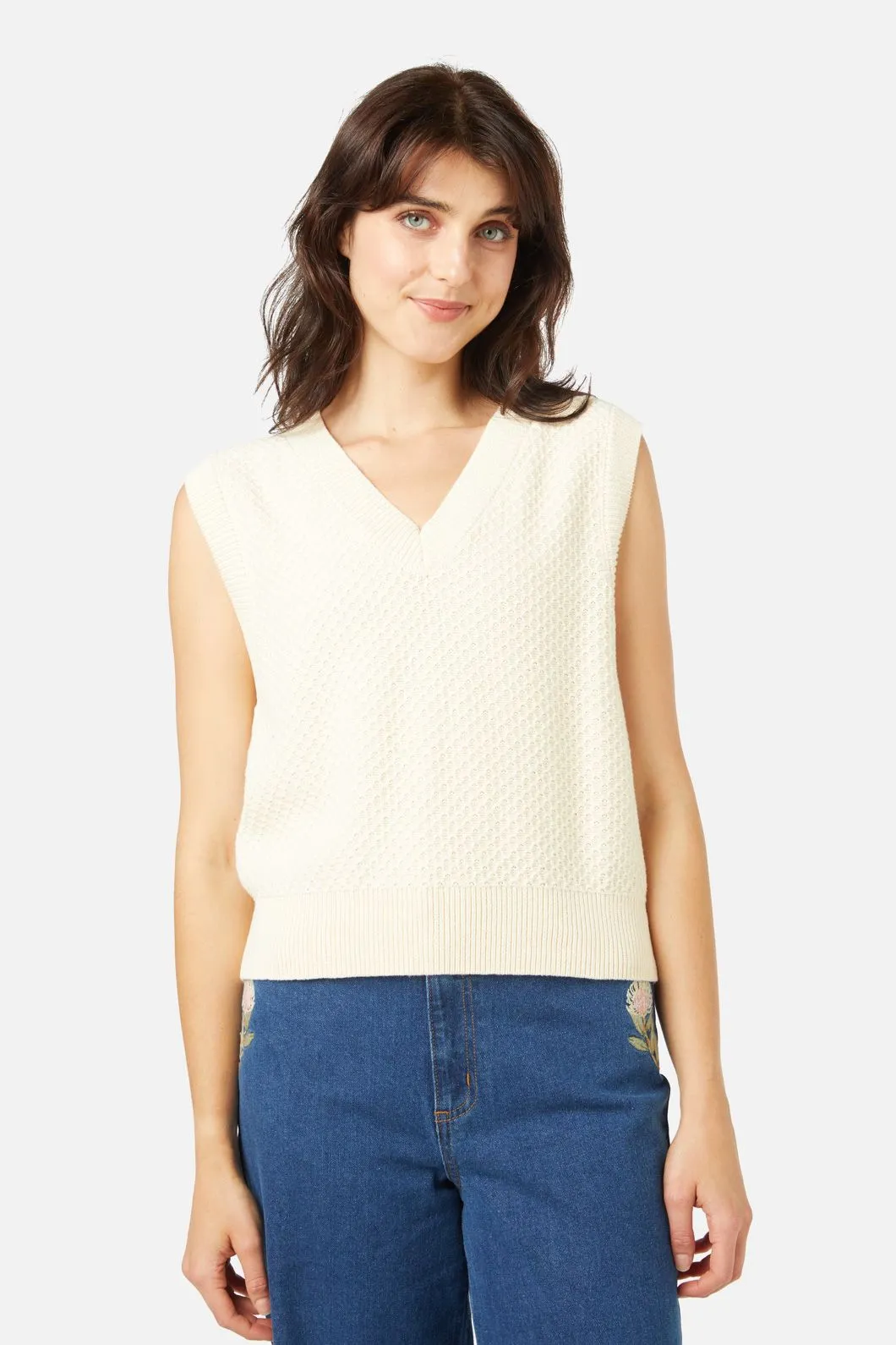 Avery Knit Vest sold by Modcloth product image thumbnail 3