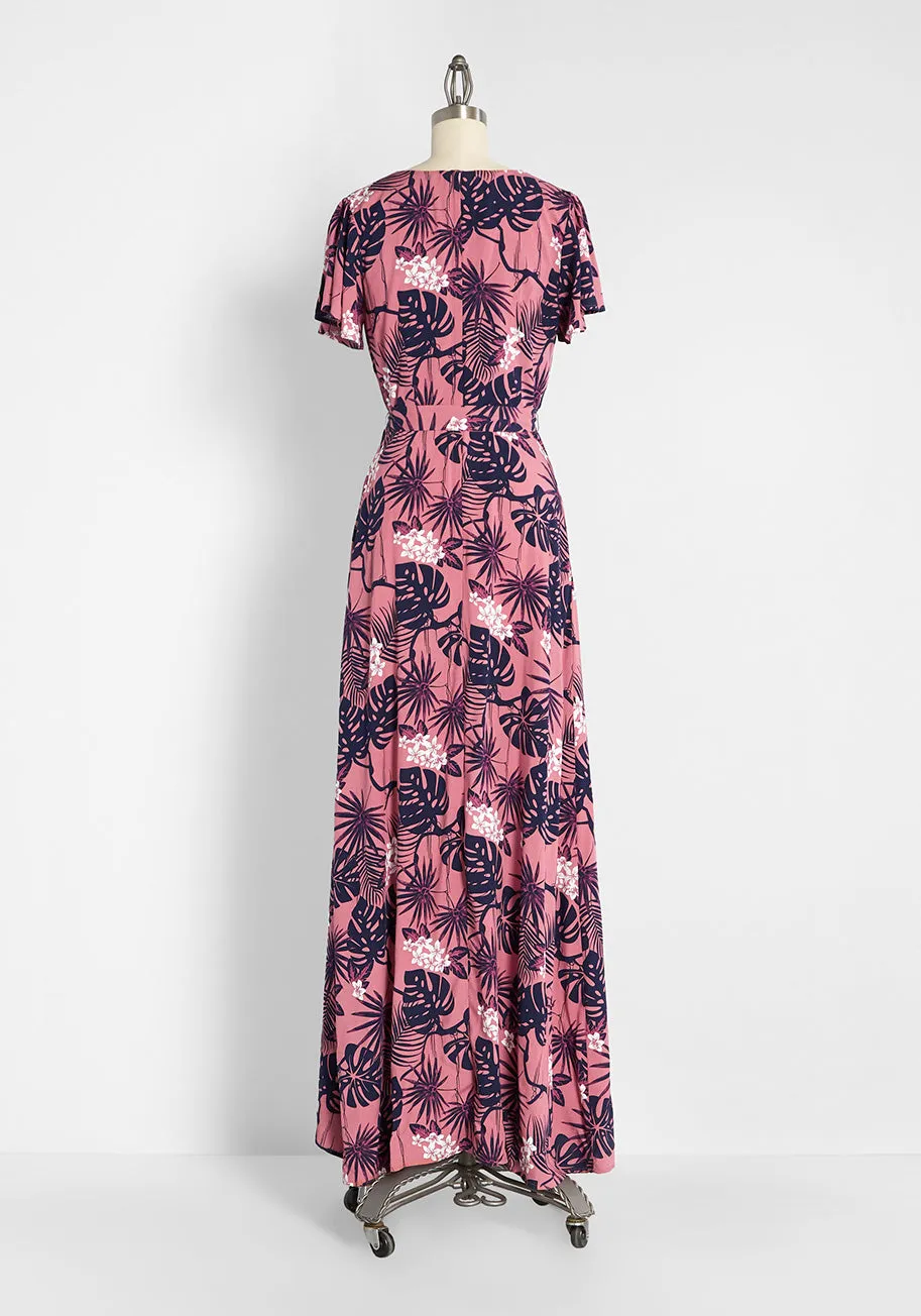 ModCloth x Collectif Tropi-cool Locale Maxi Dress sold by Modcloth product image thumbnail 2