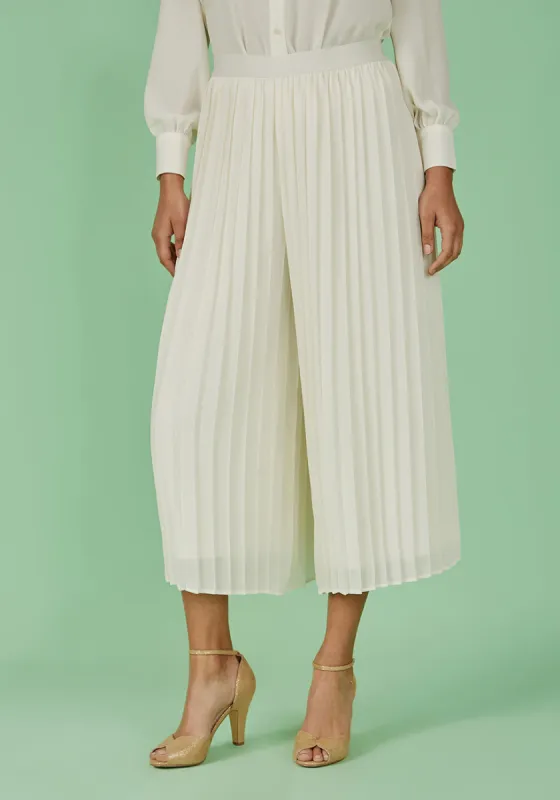 To Have And To Haute Cropped Pants sold by Modcloth