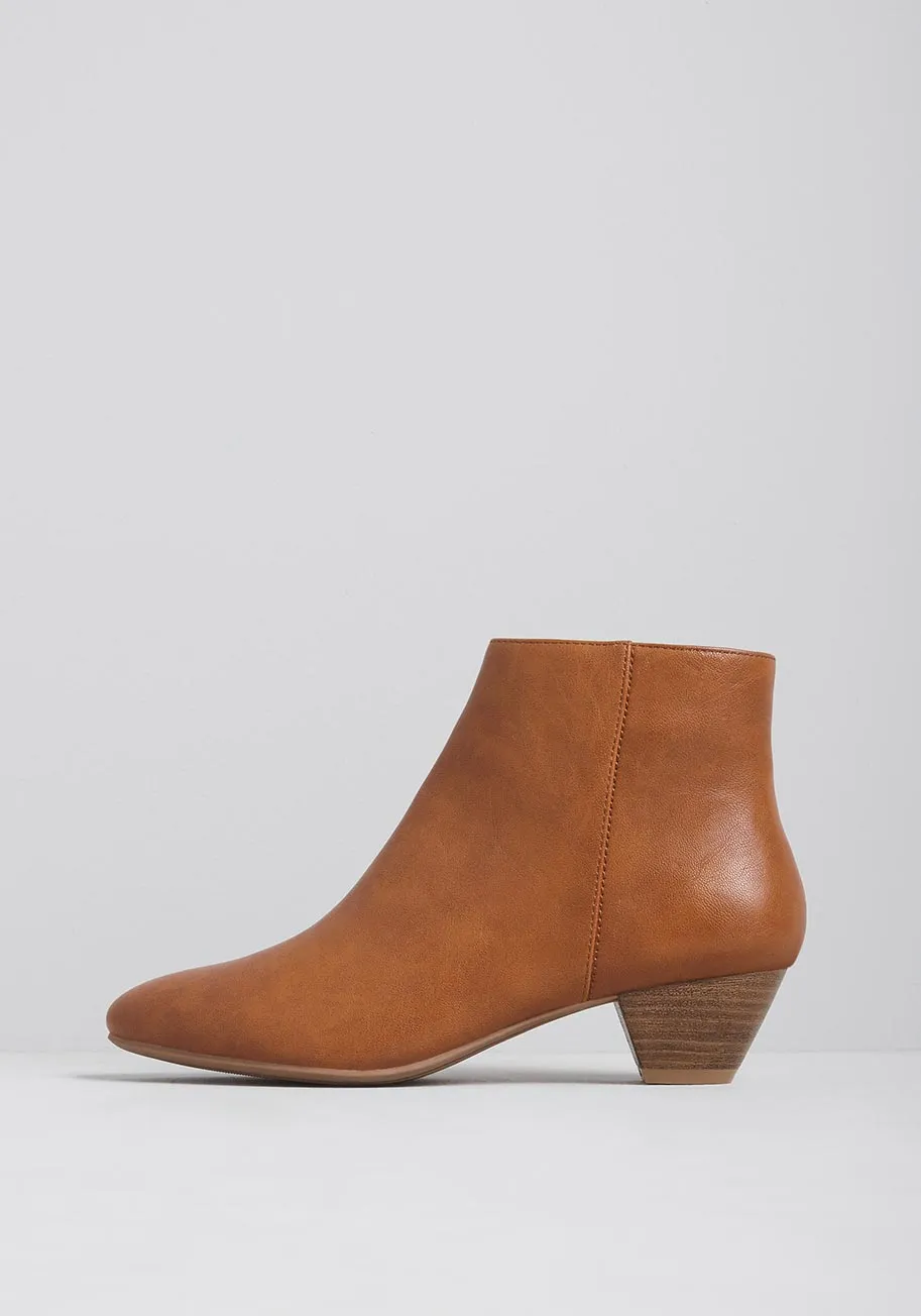 Sleek Status Ankle Boot sold by Modcloth product image thumbnail 3