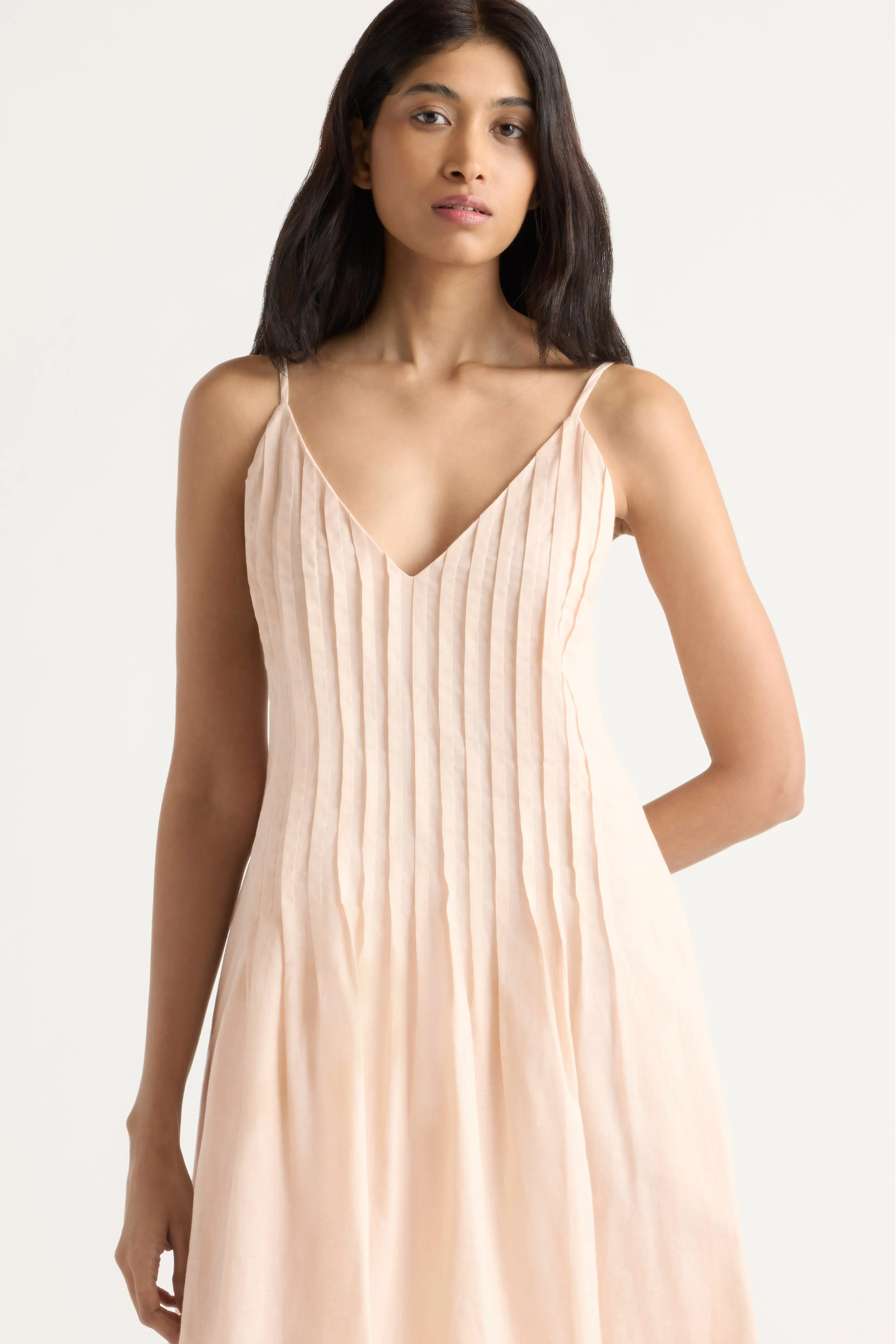 Naomi Pleated Linen-Cotton Dress sold by Modern Citizen product image thumbnail 3