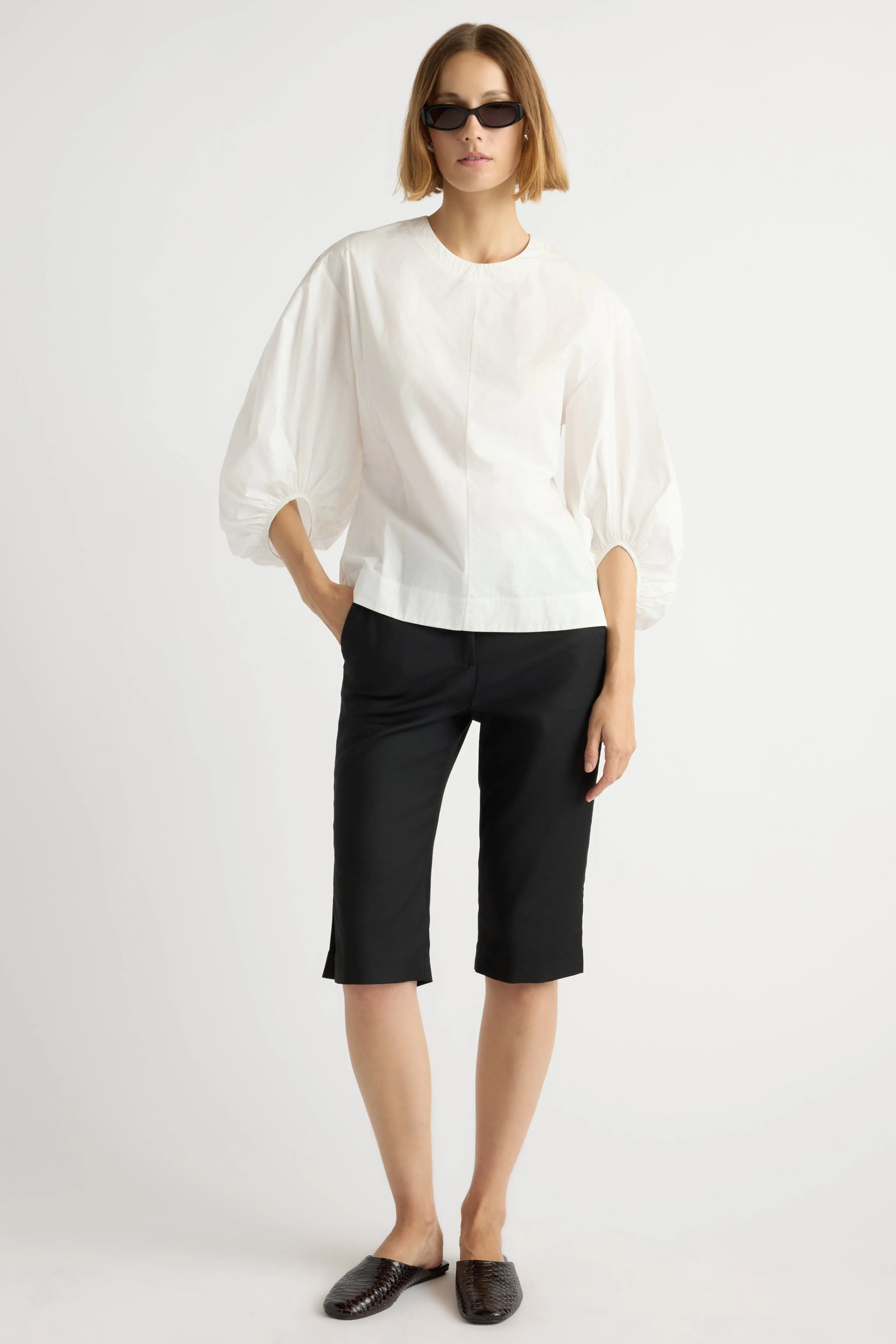 Lexi Tailored Capri Pant sold by Modern Citizen product image thumbnail 2
