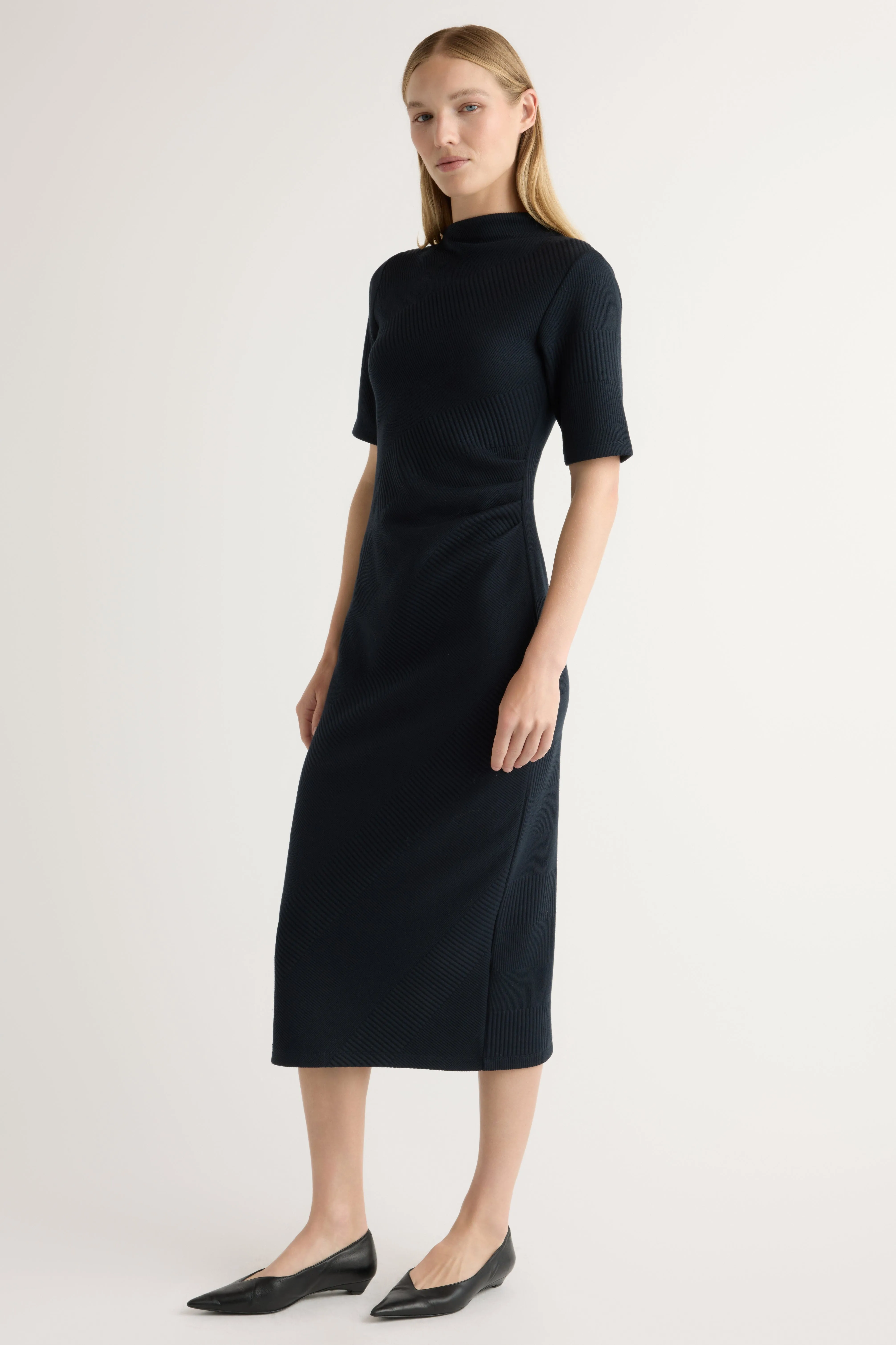 Evie Ribbed-Knit Jersey Dress sold by Modern Citizen product image thumbnail 5