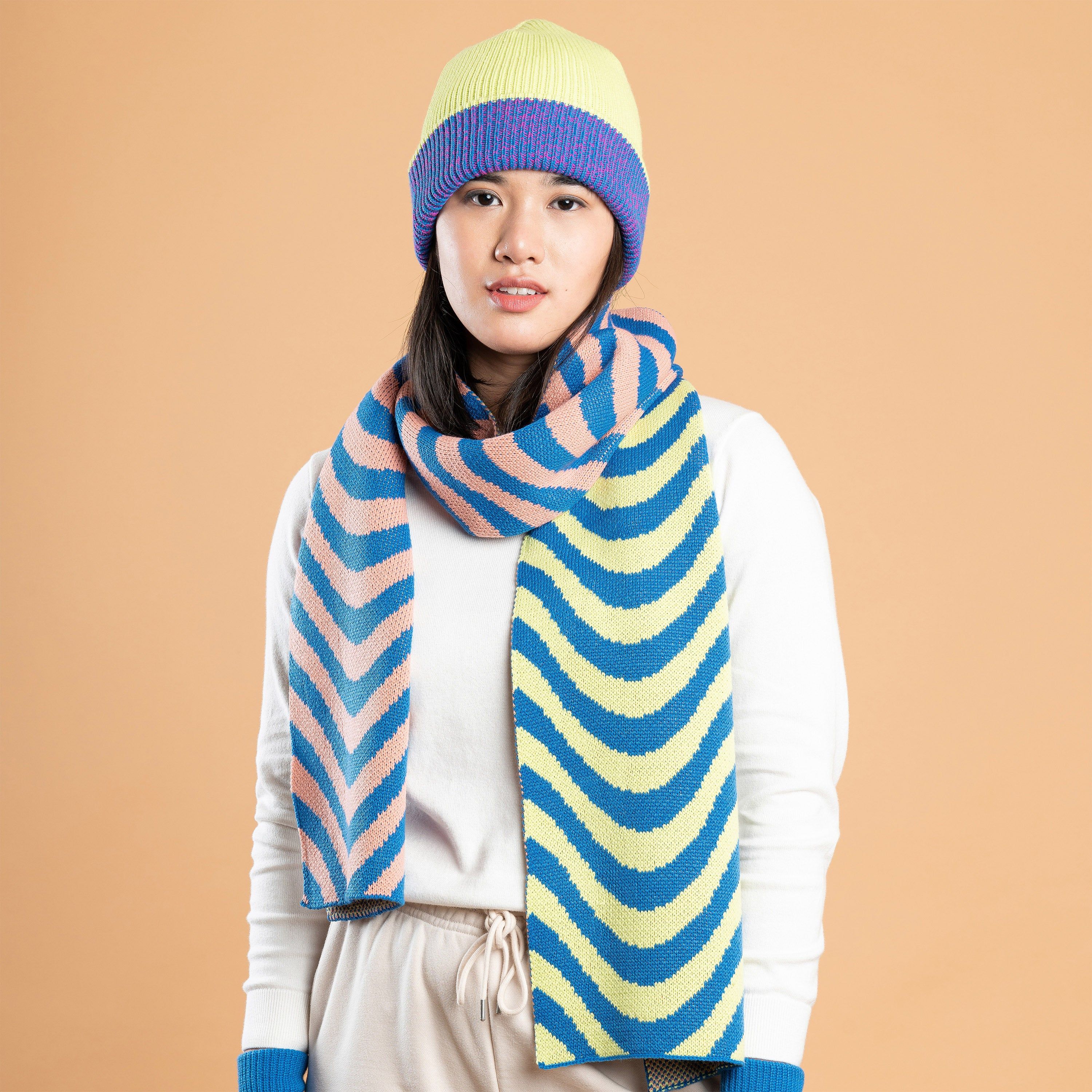 Verloop Soundwaves Scarf sold by Moma product image thumbnail 2