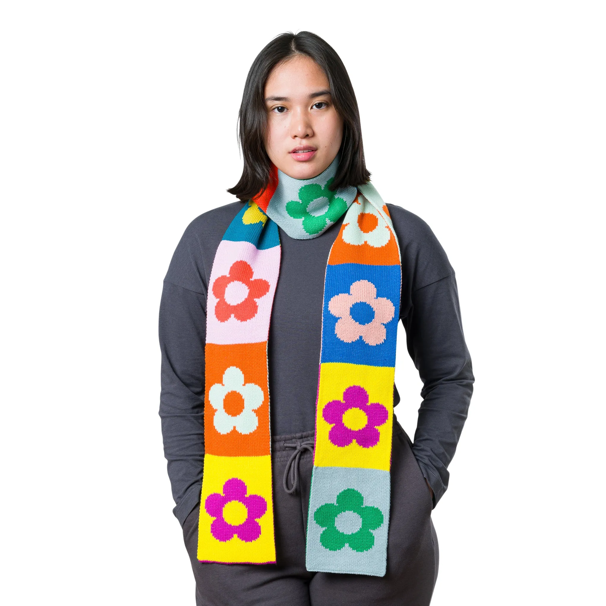 Verloop Flower Block Skinny Scarf sold by Moma product image thumbnail 2