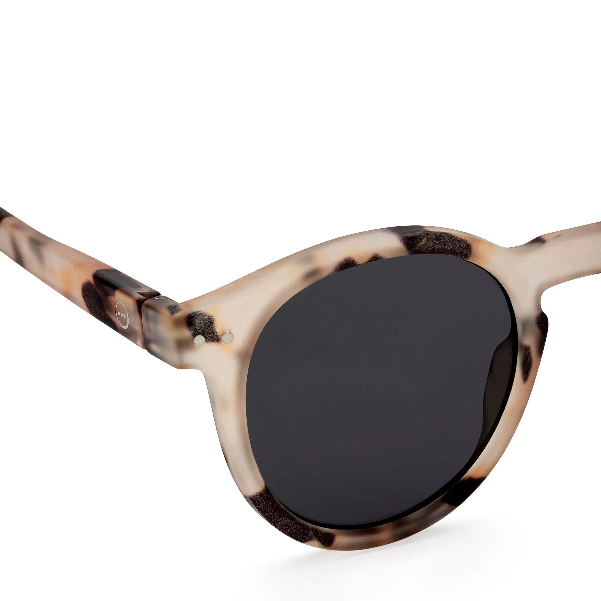 IZIPIZI Round Sunglasses #M - Light Tortoise sold by Moma product image thumbnail 3