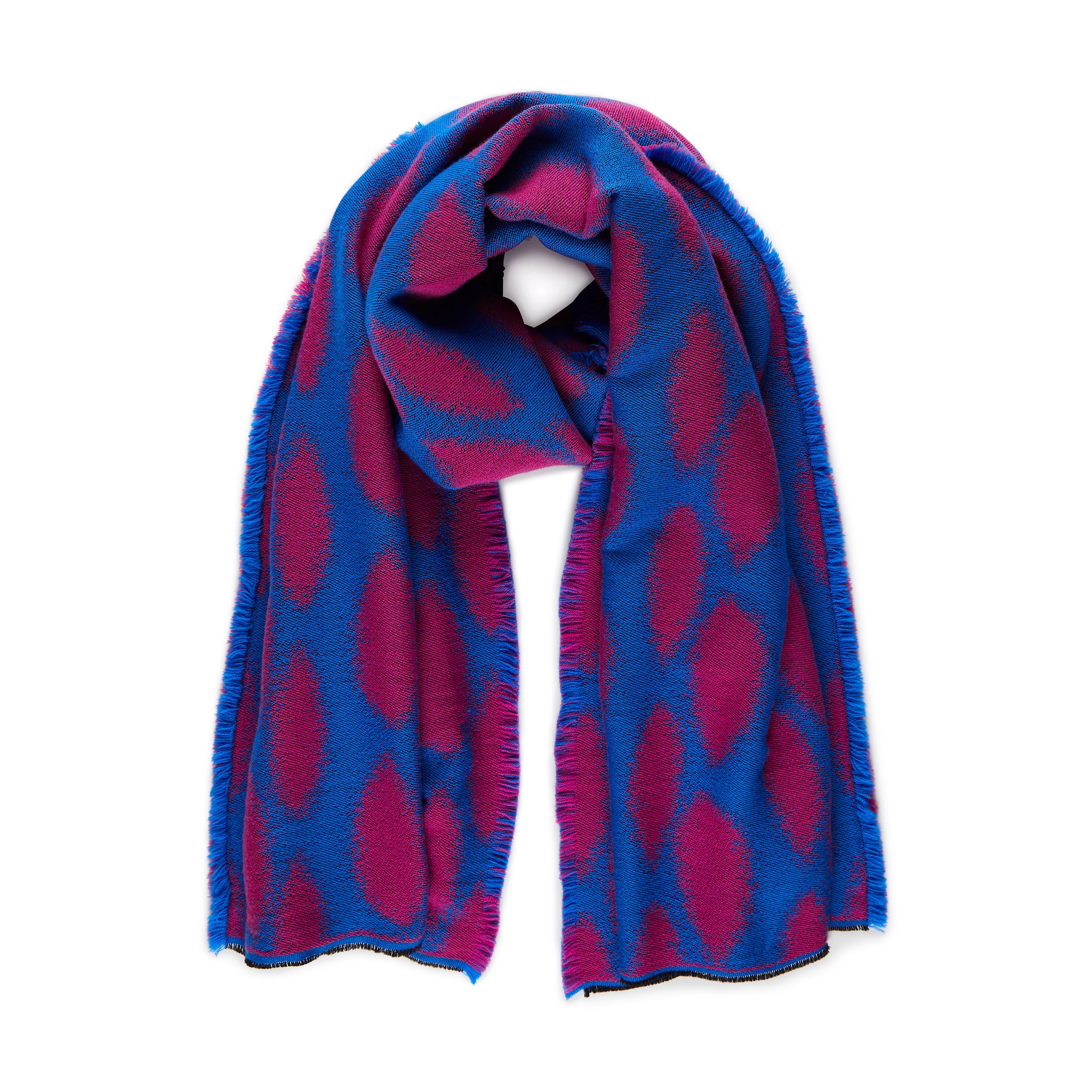 Traits Eva Wool & Silk Scarf sold by Moma product image thumbnail 5