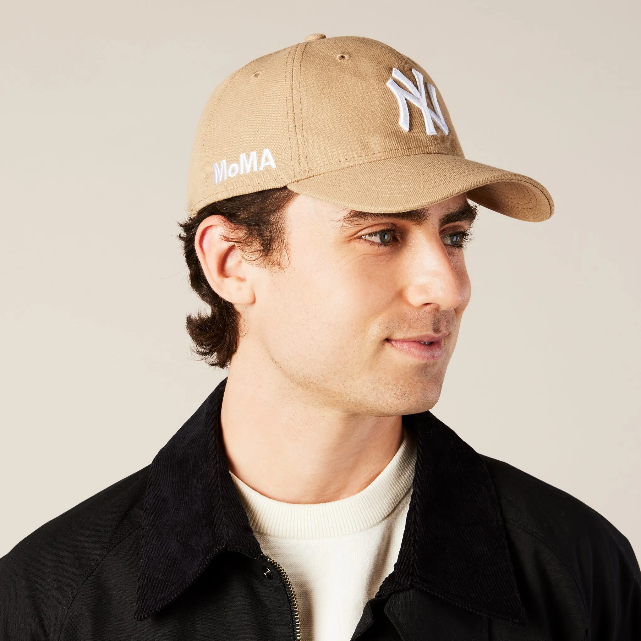 Outfit Tan Yankees Cap MoMA NY Yankees Adjustable Baseball Cap