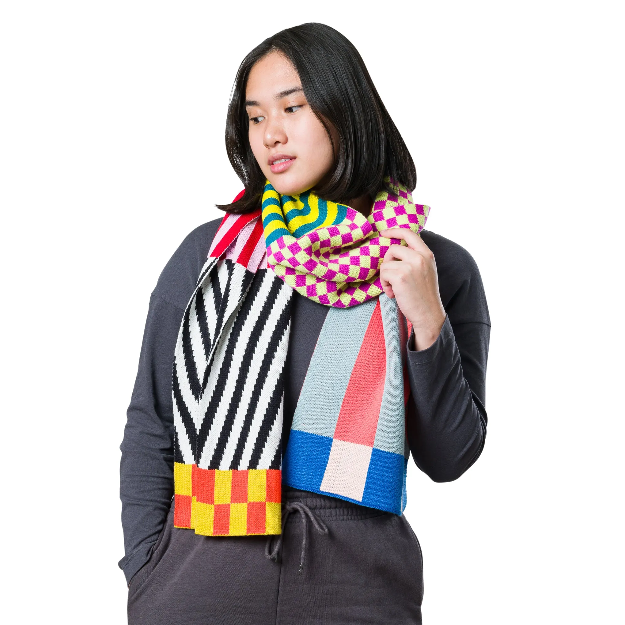 Verloop Patch Pattern Scarf sold by Moma product image thumbnail 4