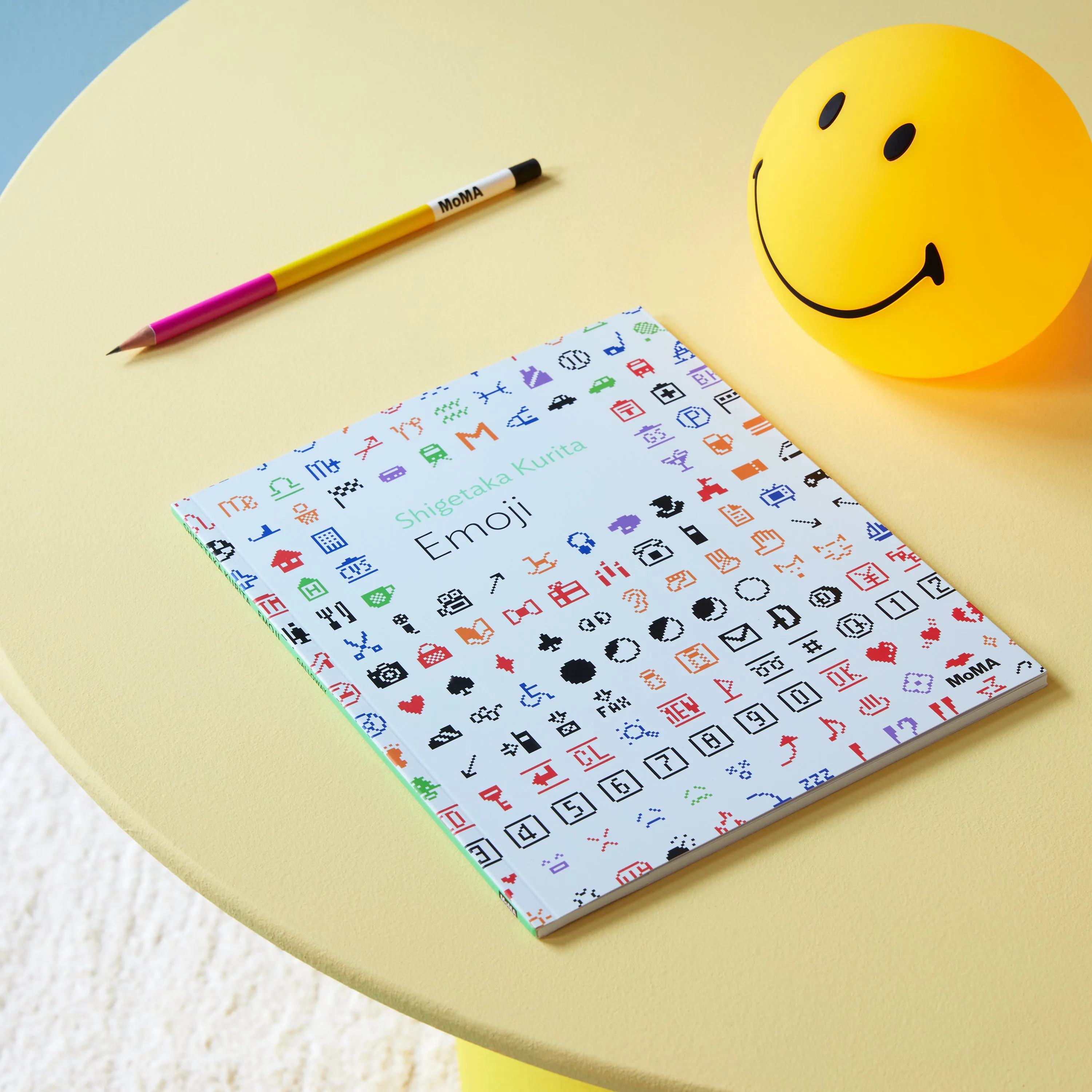 Shigetaka Kurita: Emoji, One on One Series – Paperback sold by Moma product image thumbnail 2