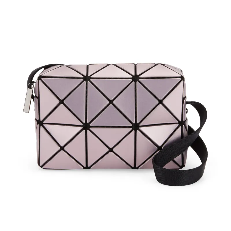 国内発送♪【BAO BAO ISSEY MIYAKE】WRING MATTE / クロスボディ 国内発送♪【BAO BAO ISSEY MIYAKE】WRING MATTE / クロスボディ