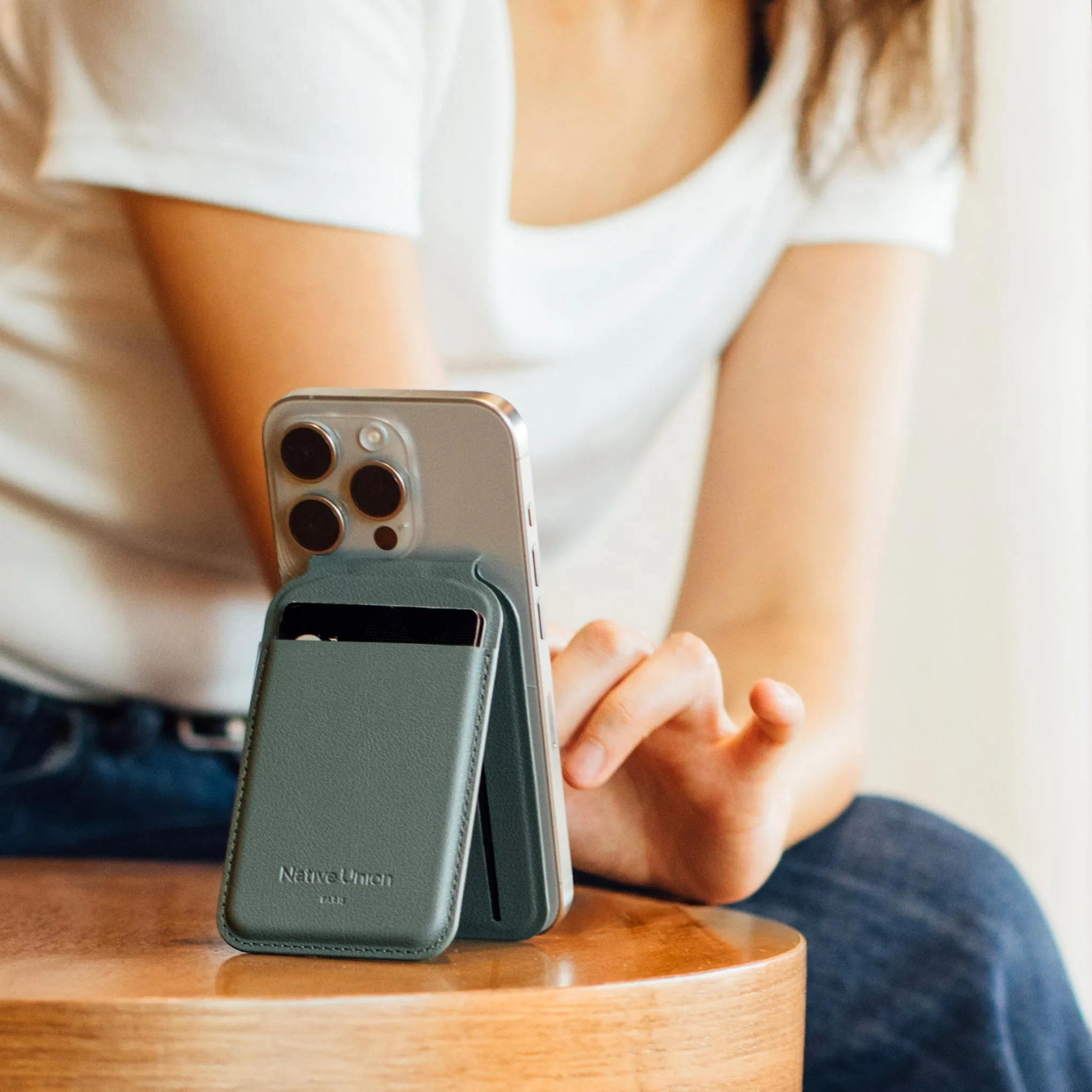 Native Union Magnetic Wallet Stand - Black sold by Moma product image thumbnail 2