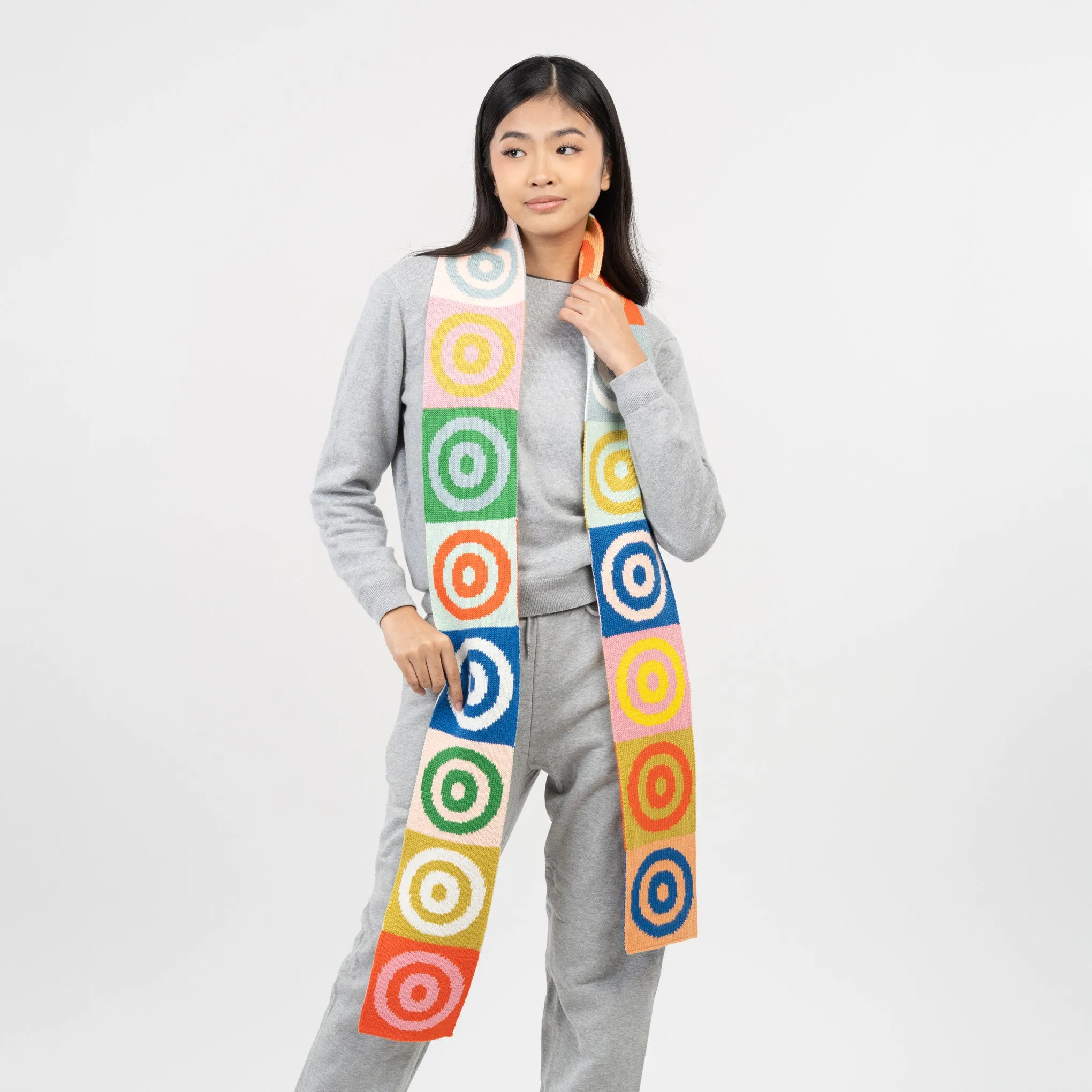 Verloop Skinny Rotate Circles Scarf sold by Moma product image thumbnail 5