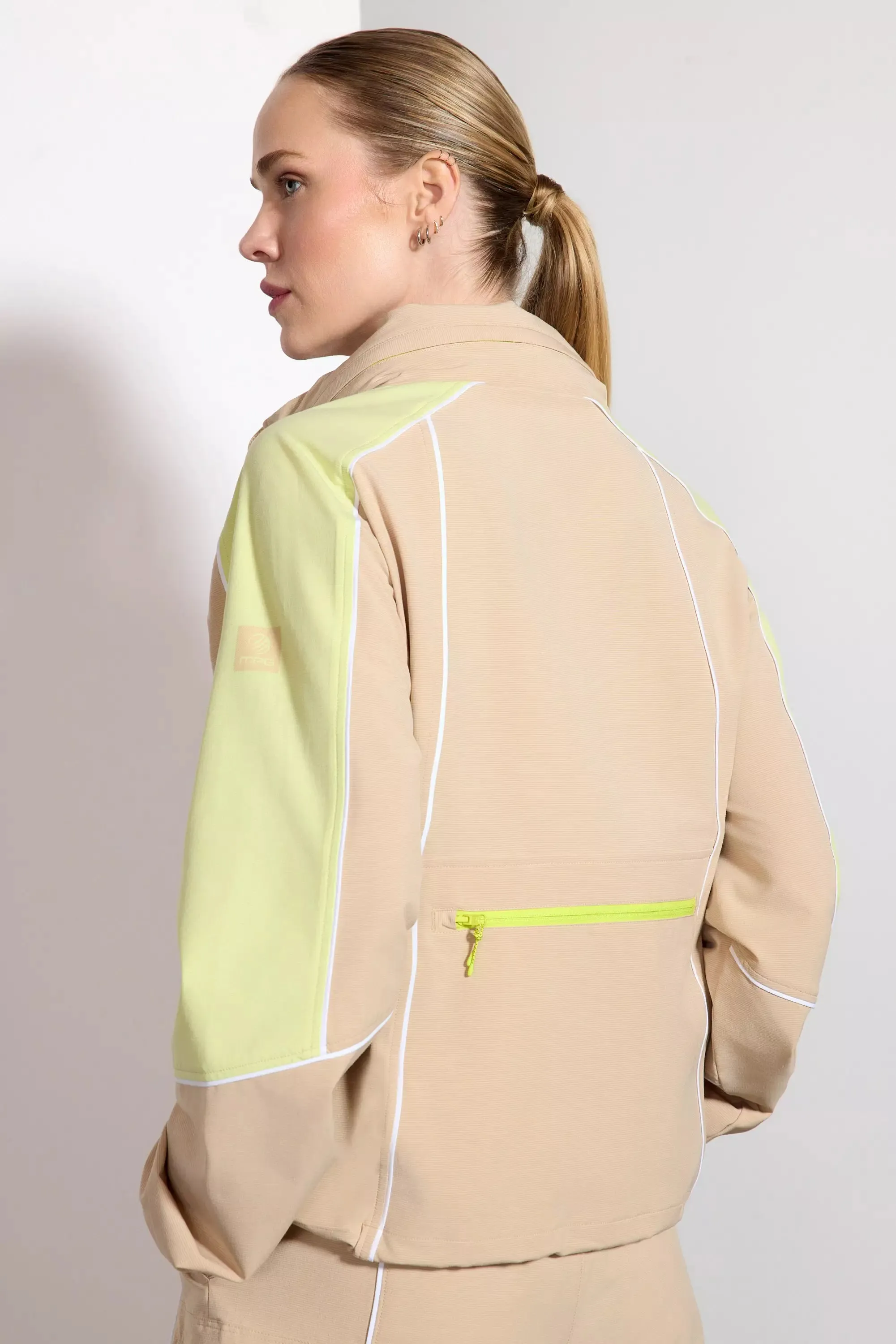 Rove Packable Anorak - Irish Cream sold by MPG product image thumbnail 3