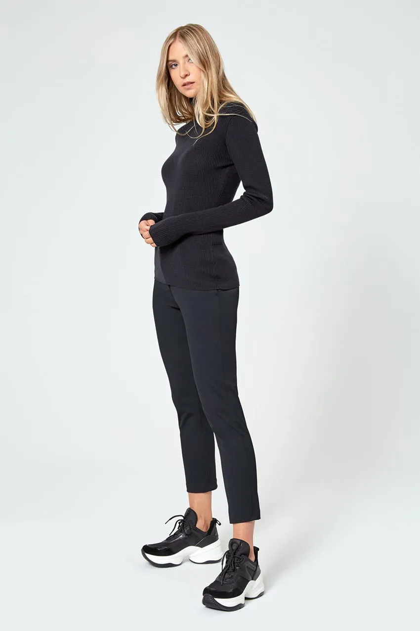 Skill Set Mid-Rise Slim Cropped Twill Pant sold by MPG product image thumbnail 2