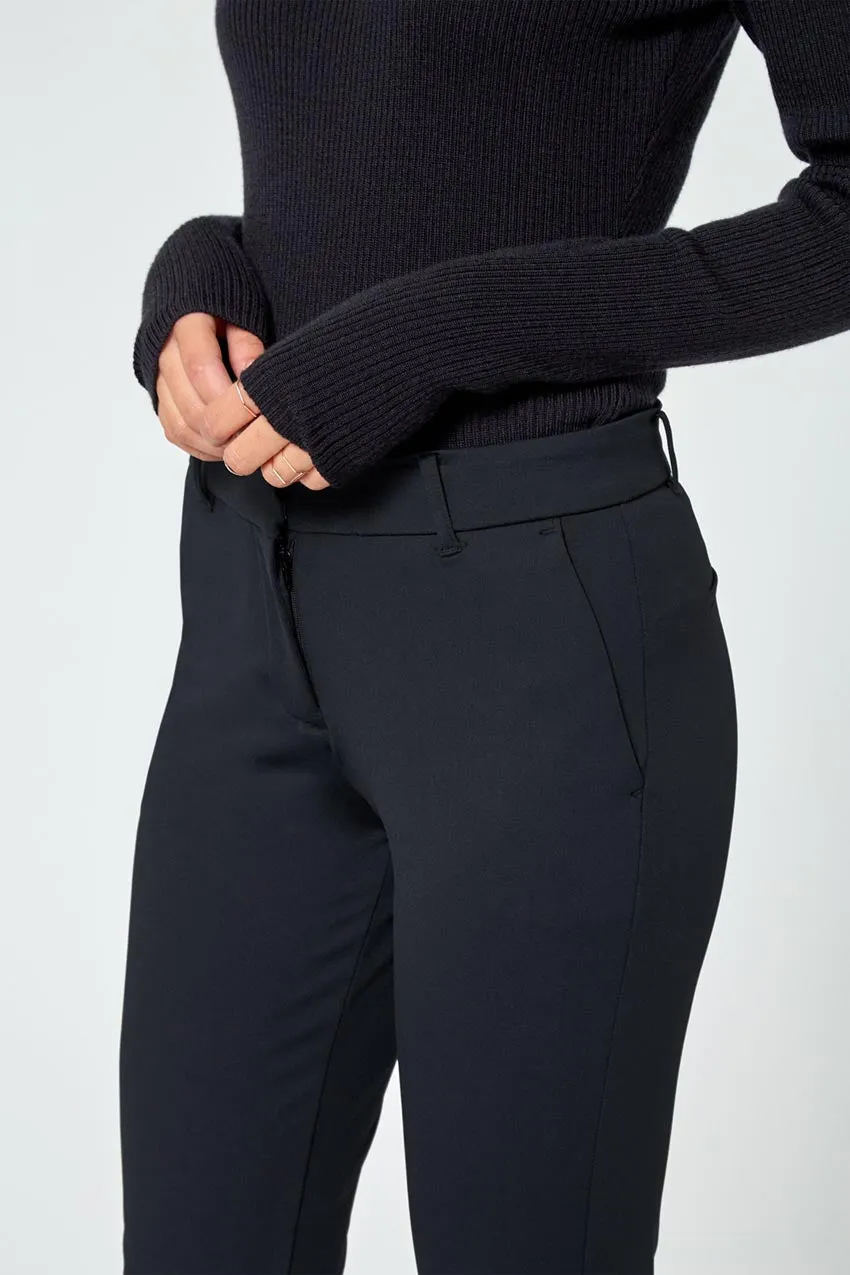 Skill Set Mid-Rise Slim Cropped Twill Pant sold by MPG product image thumbnail 4
