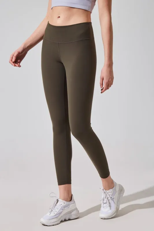 Juniper Velocity Mid-Rise 7/8 Legging made by Warehouse