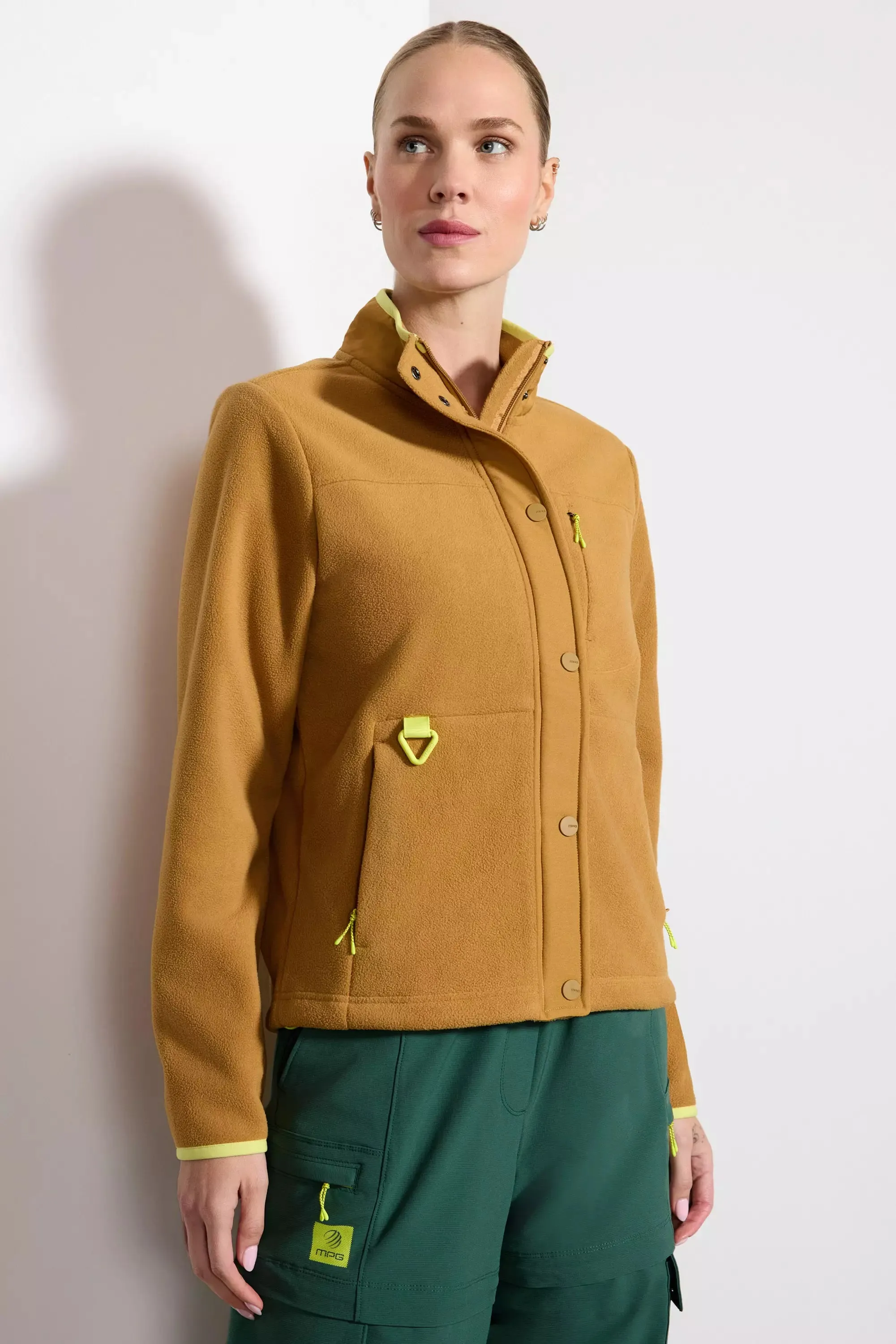 Encore Fleece Jacket - Bistre sold by MPG product image thumbnail 5