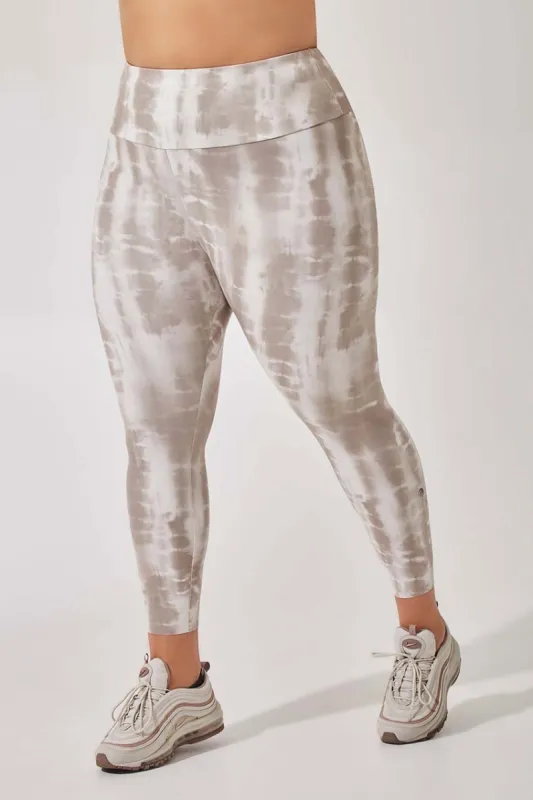Strive High Waisted Recycled Polyester 7/8 Legging sold by MPG