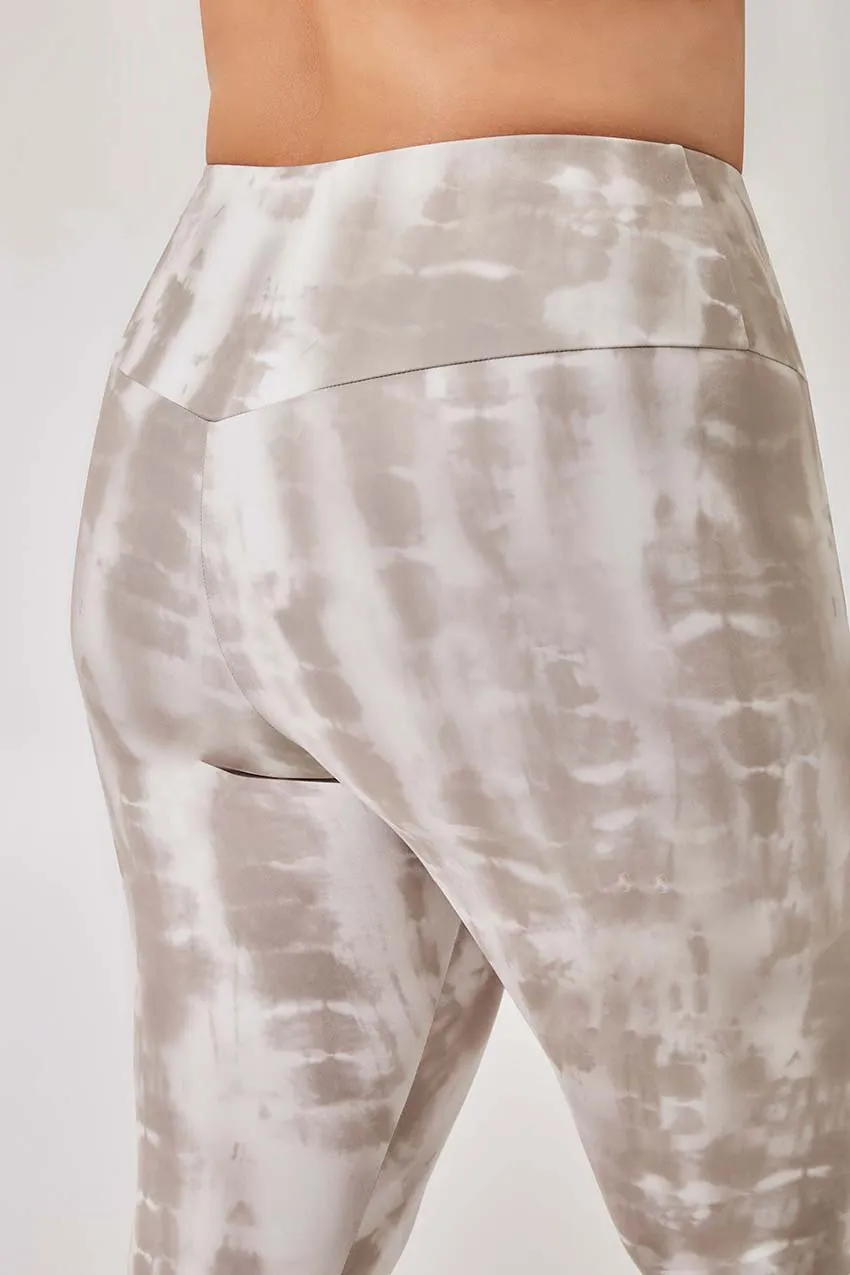 Strive High Waisted Recycled Polyester 7/8 Legging sold by MPG product image thumbnail 5