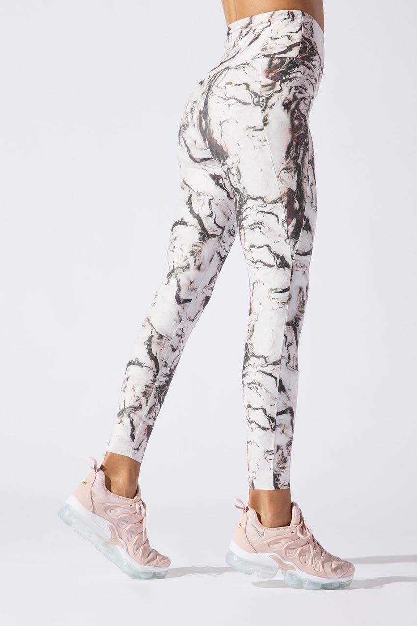 Score MPG SCULPT Recycled High Waisted 7/8 Legging sold by MPG product image thumbnail 3